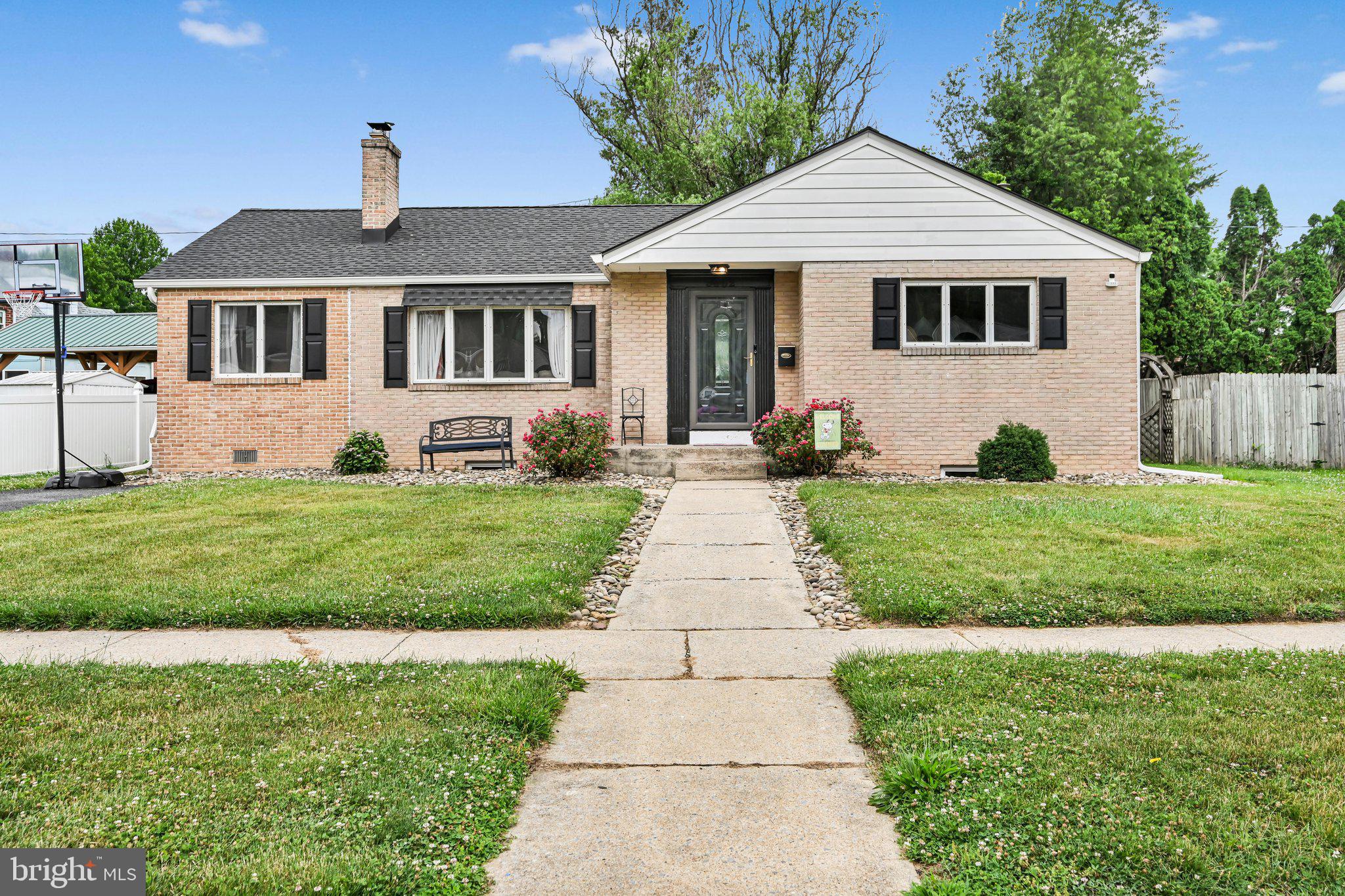 3832 BONNYMEAD CIRCLE