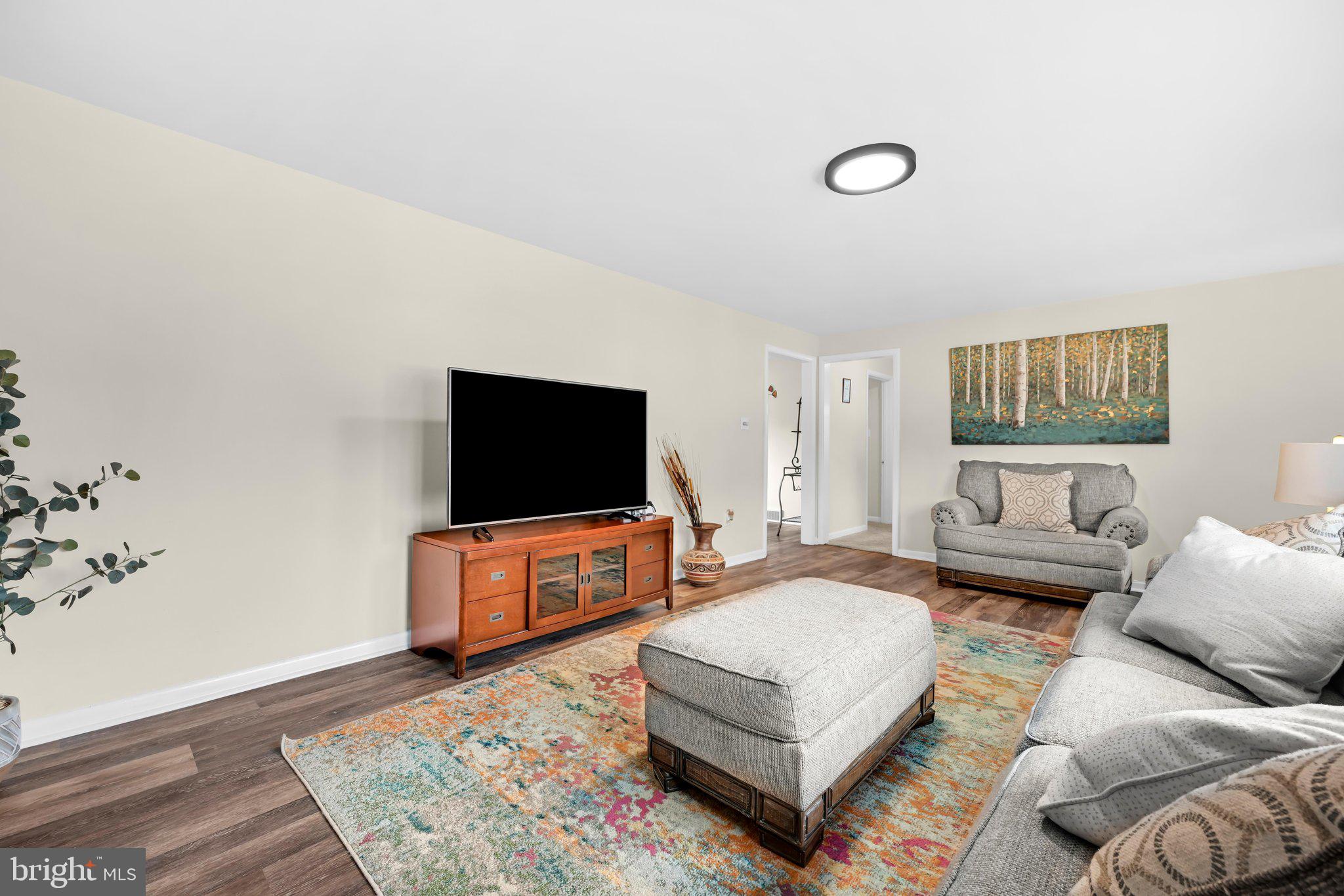 3832 BONNYMEAD CIRCLE