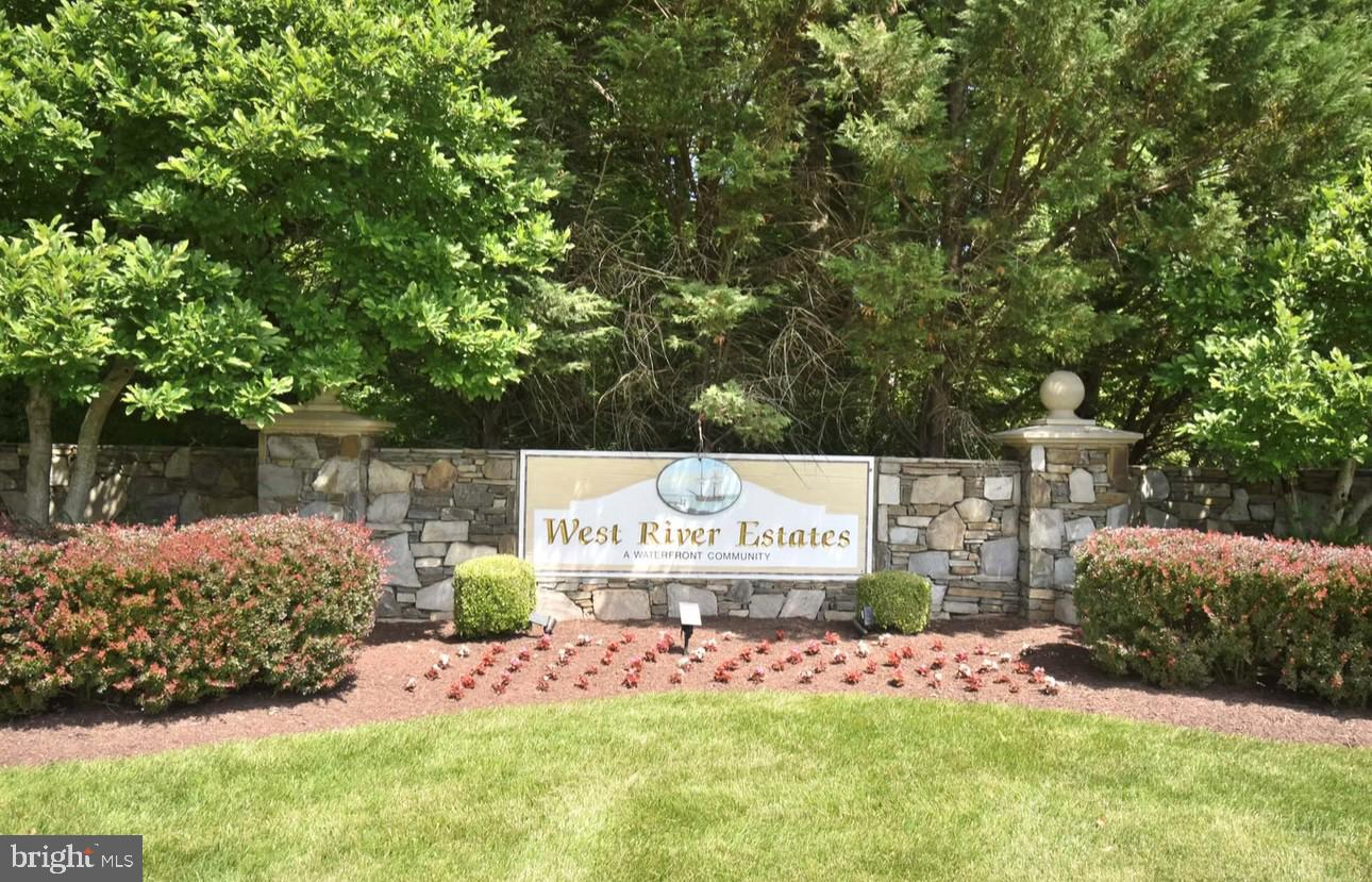 WEST RIVER PLANTATION - Residential