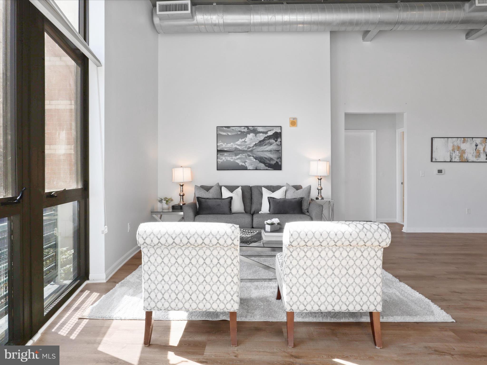 SHIRLINGTON VILLAGE - Residential