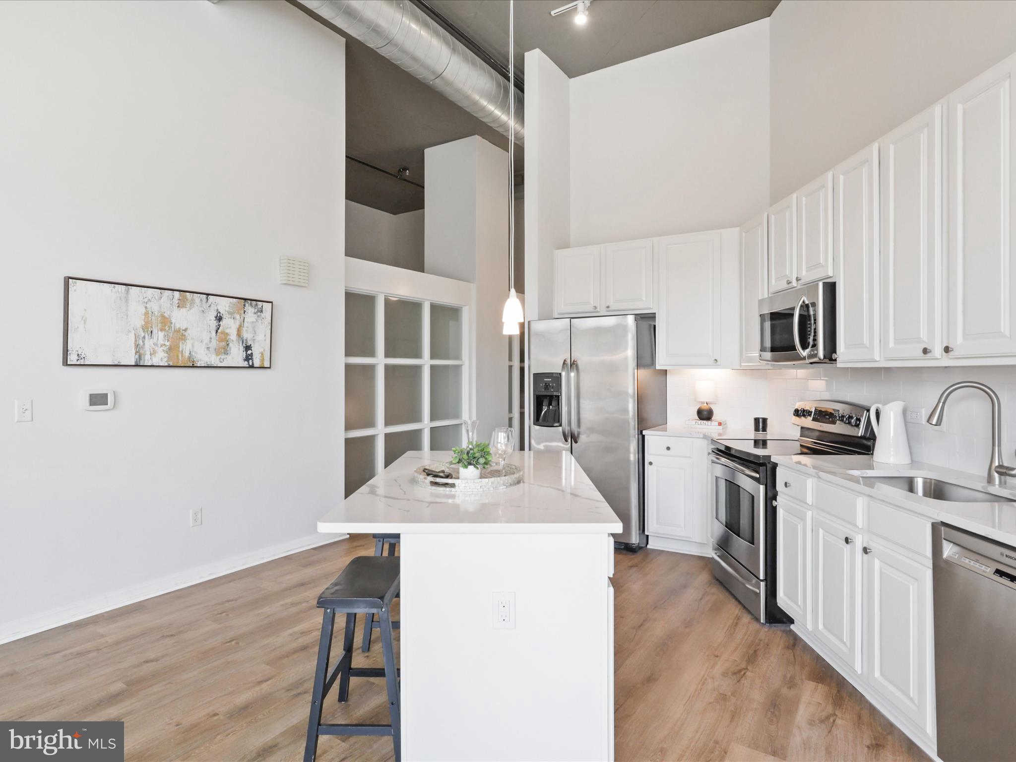 SHIRLINGTON VILLAGE - Residential