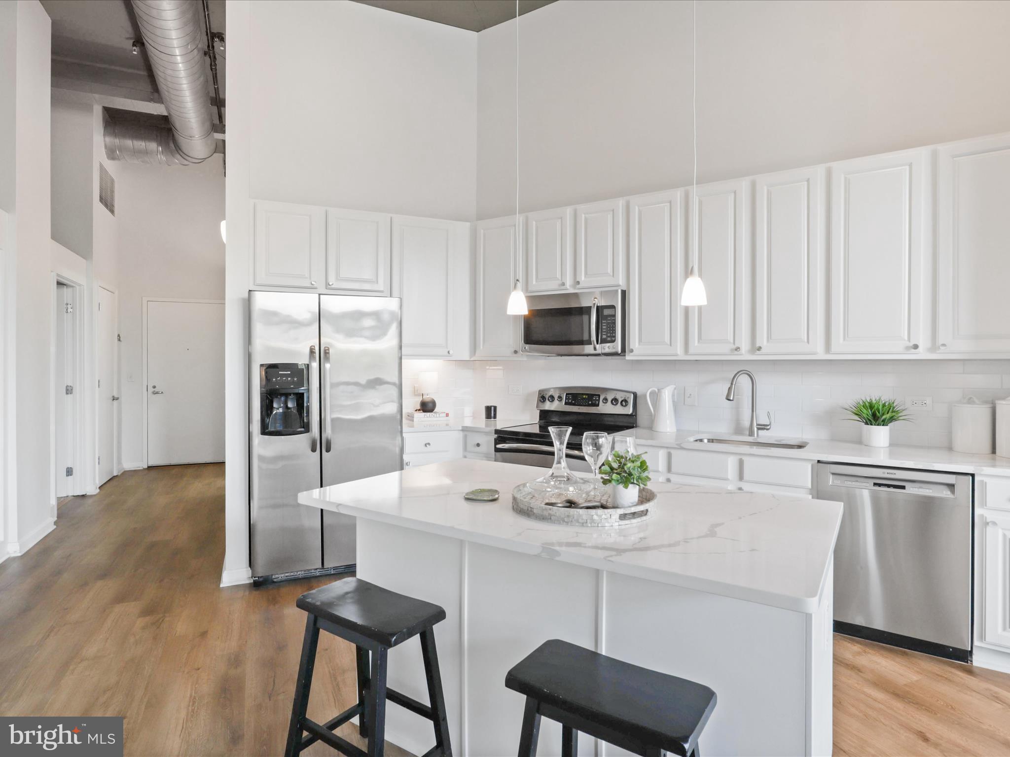 SHIRLINGTON VILLAGE - Residential