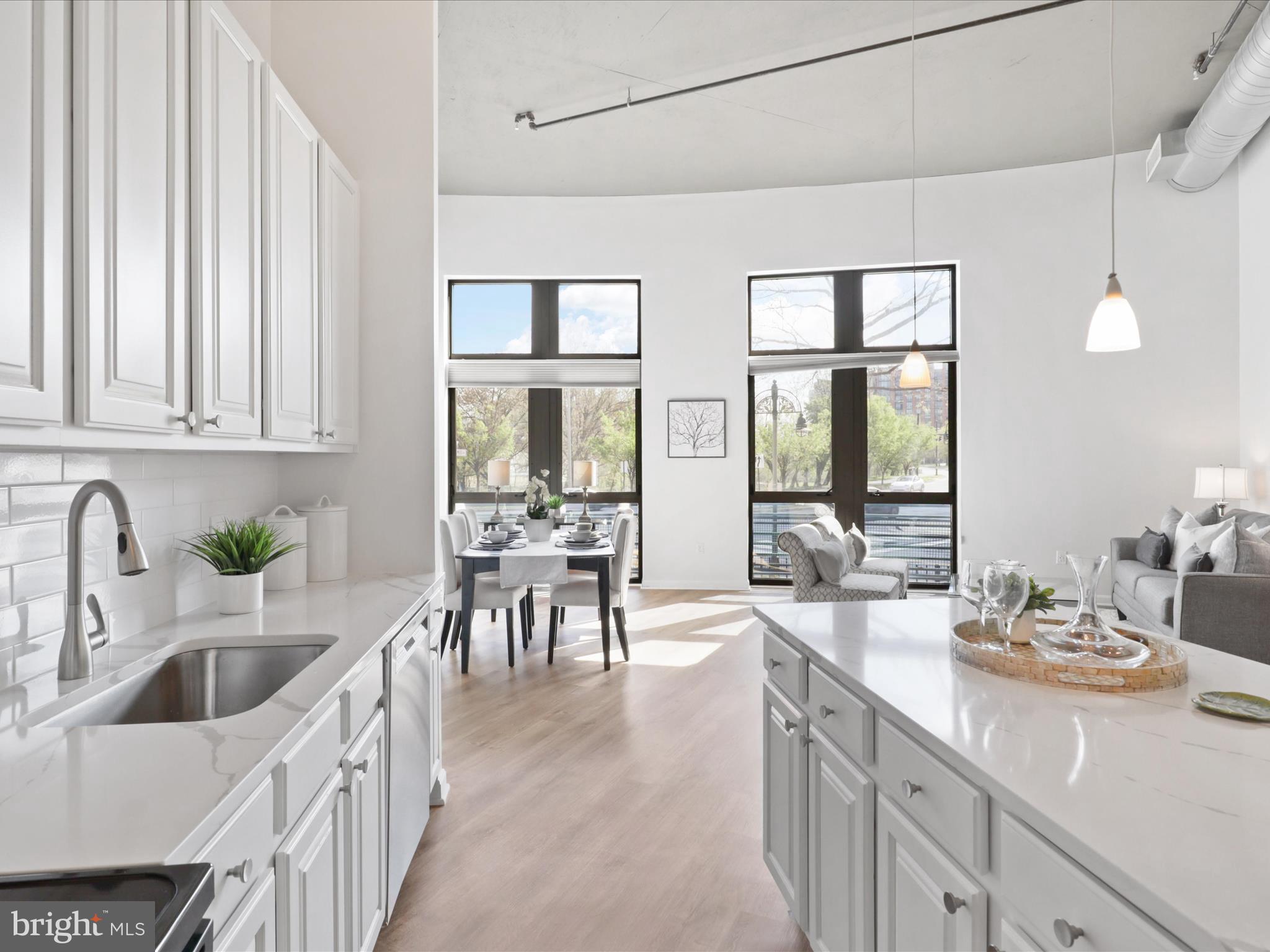 SHIRLINGTON VILLAGE - Residential