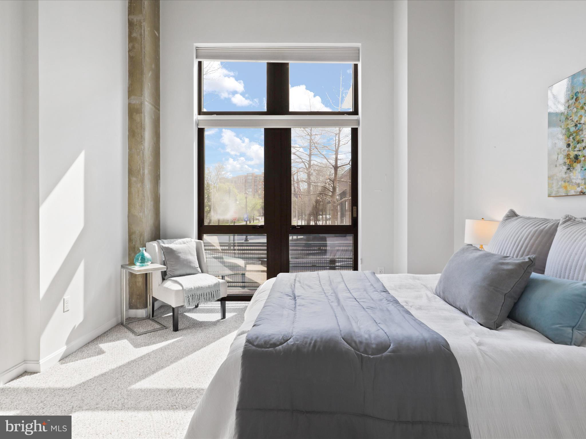 SHIRLINGTON VILLAGE - Residential