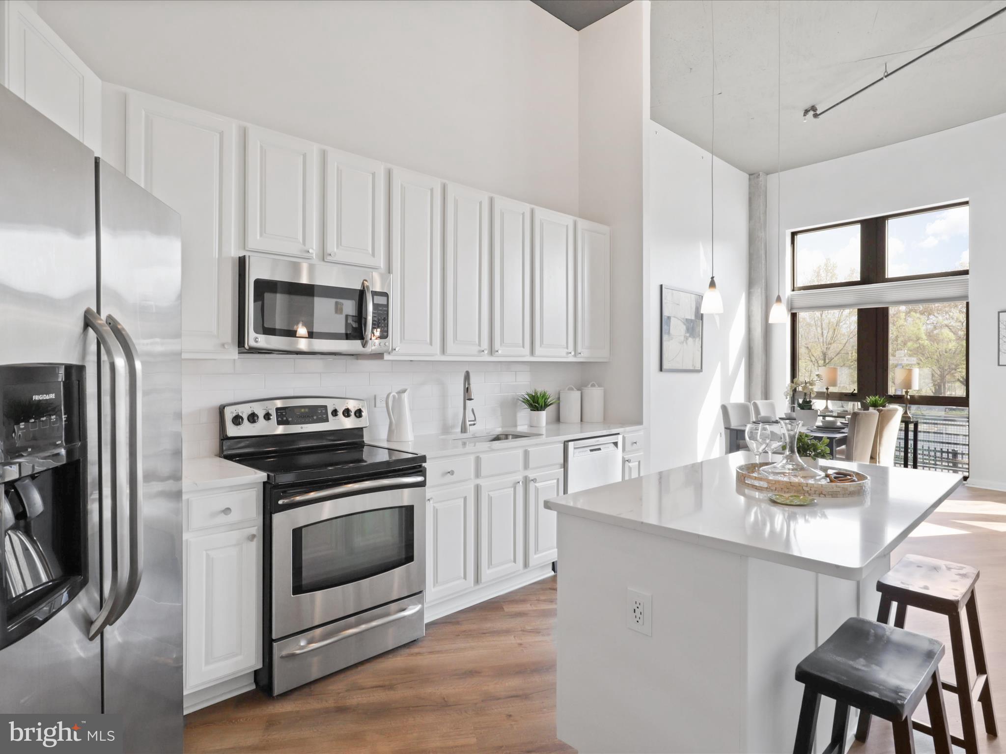 SHIRLINGTON VILLAGE - Residential