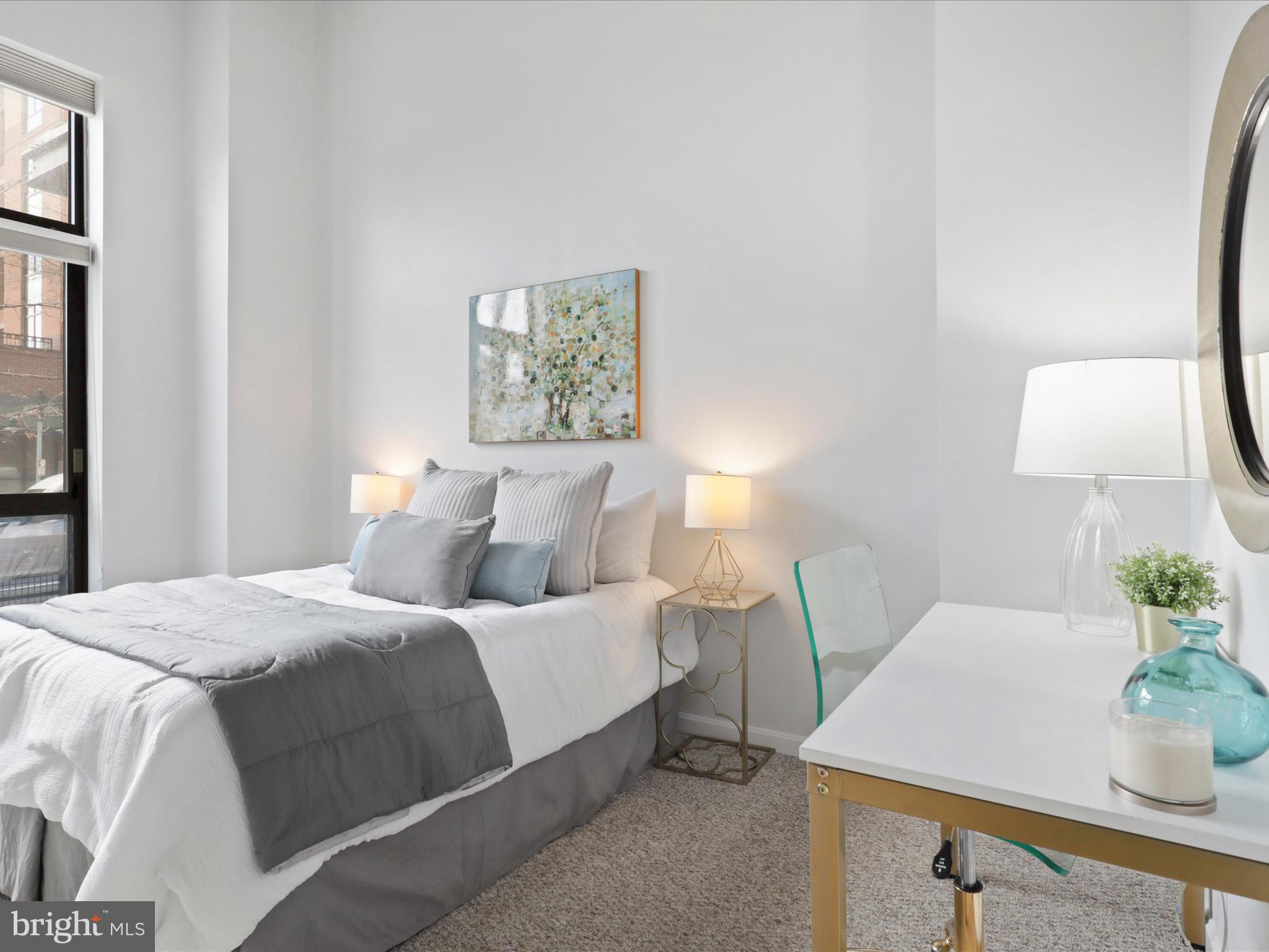 SHIRLINGTON VILLAGE - Residential