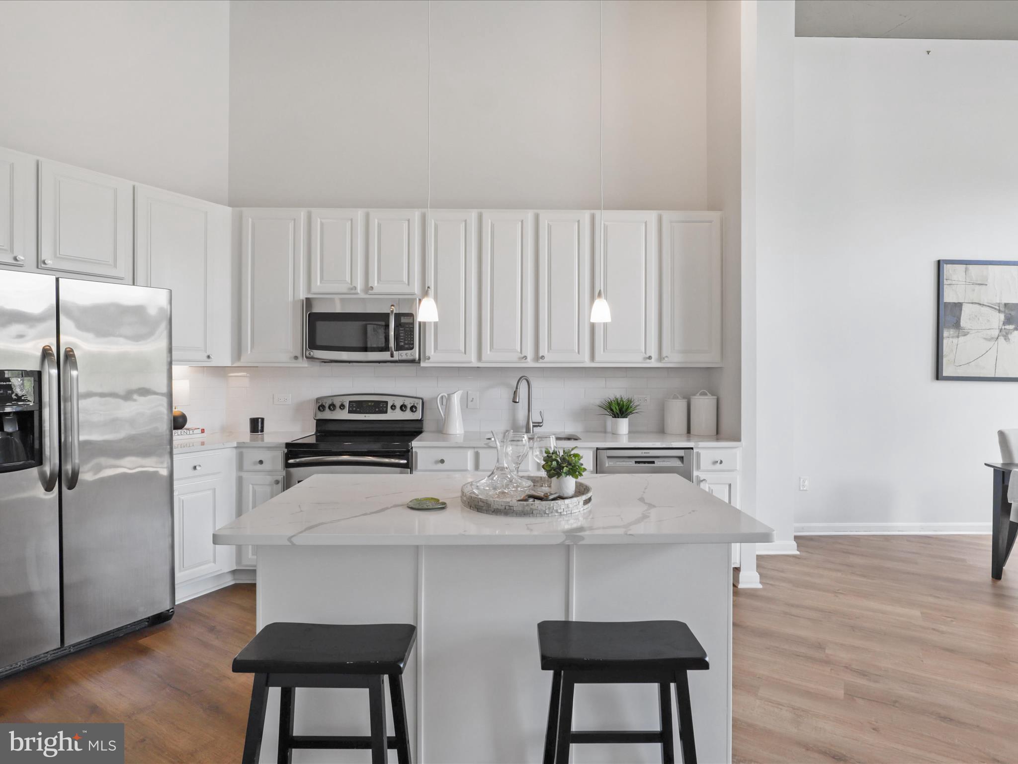 SHIRLINGTON VILLAGE - Residential