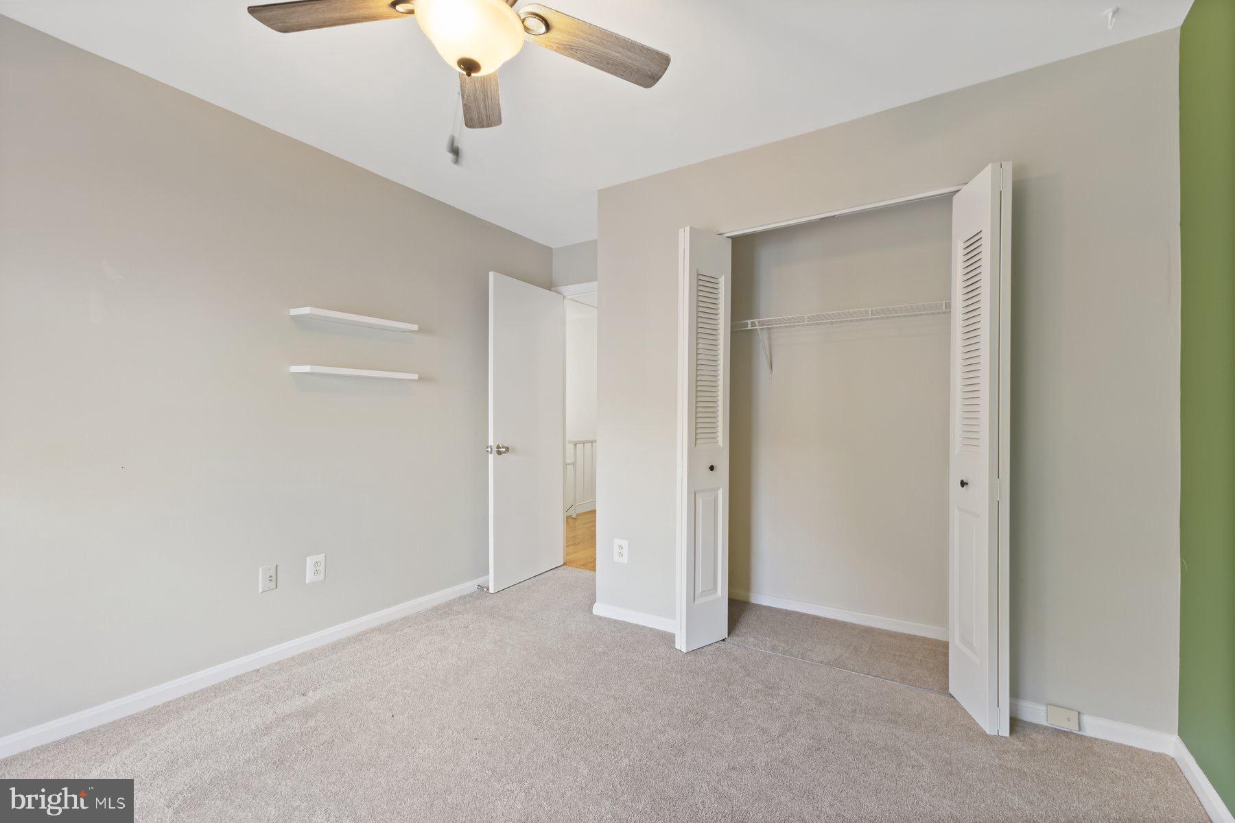 GLEN COVE - Residential