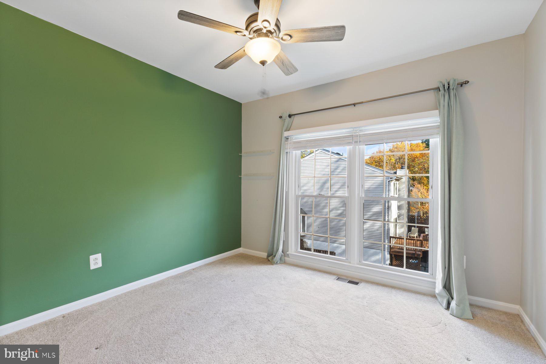 GLEN COVE - Residential