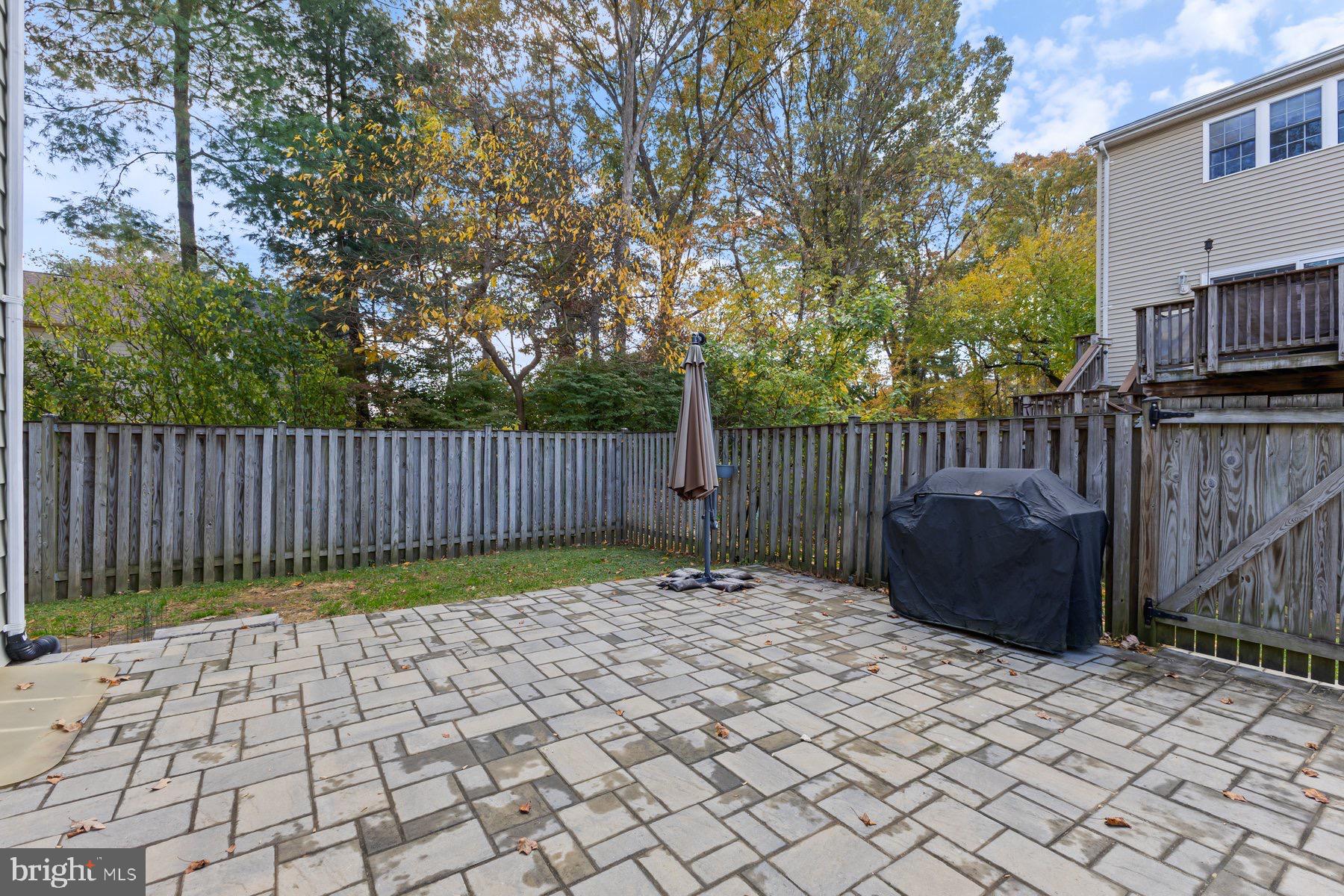 GLEN COVE - Residential