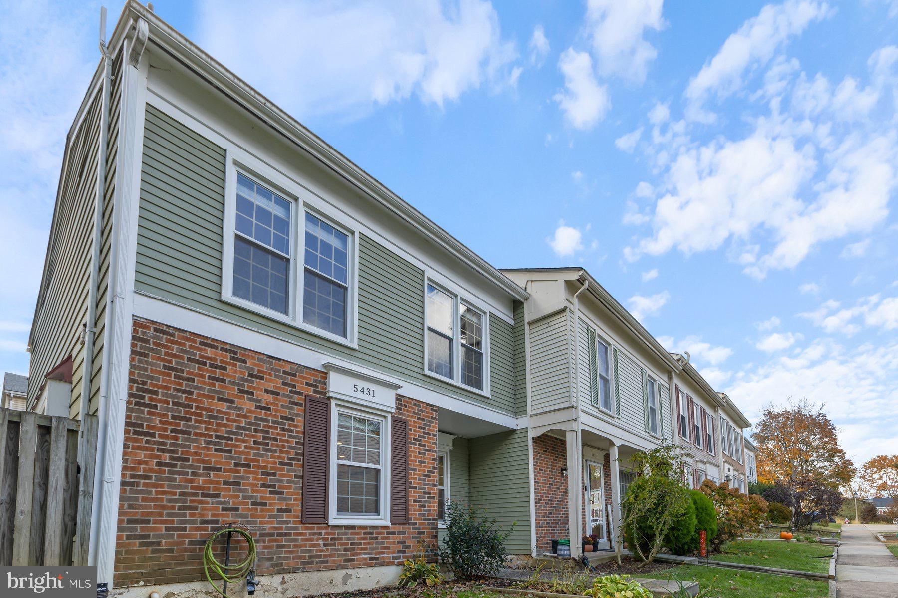 5431 CROWS NEST COURT