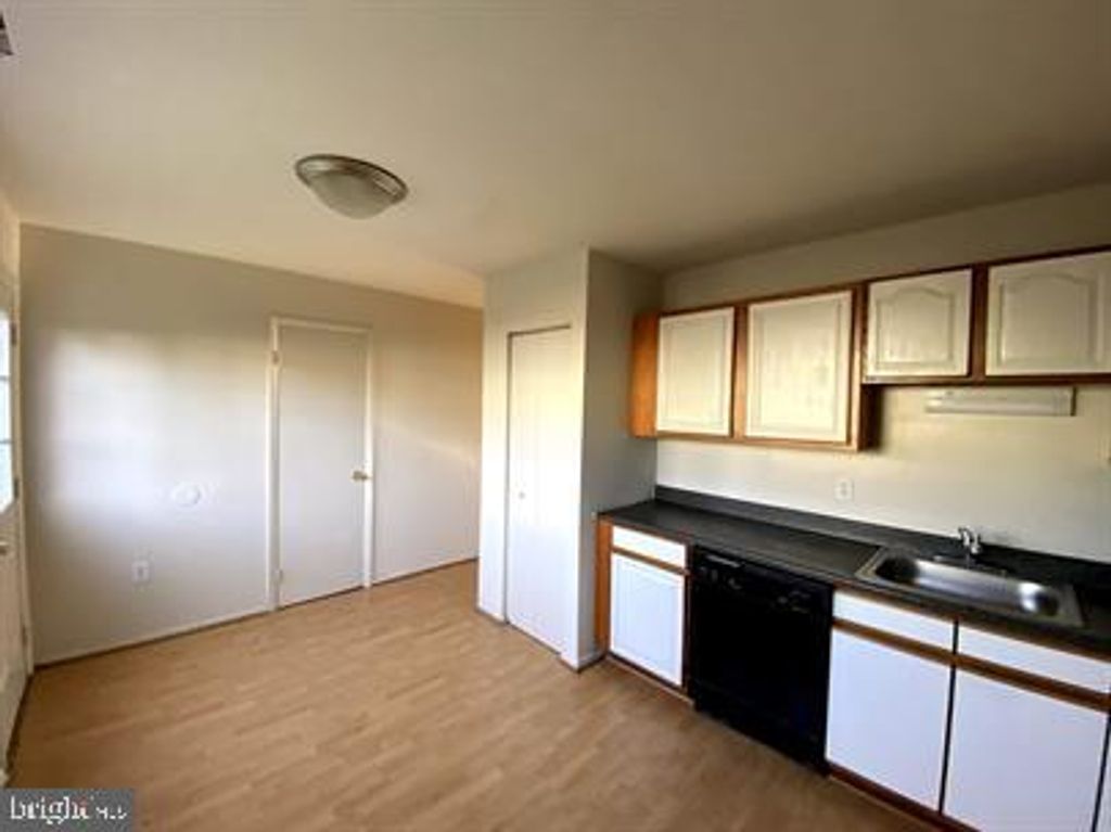 Photo of 911 Anvil Road, FREDERICKSBURG, VA 22405 (MLS # VAST2043730)
