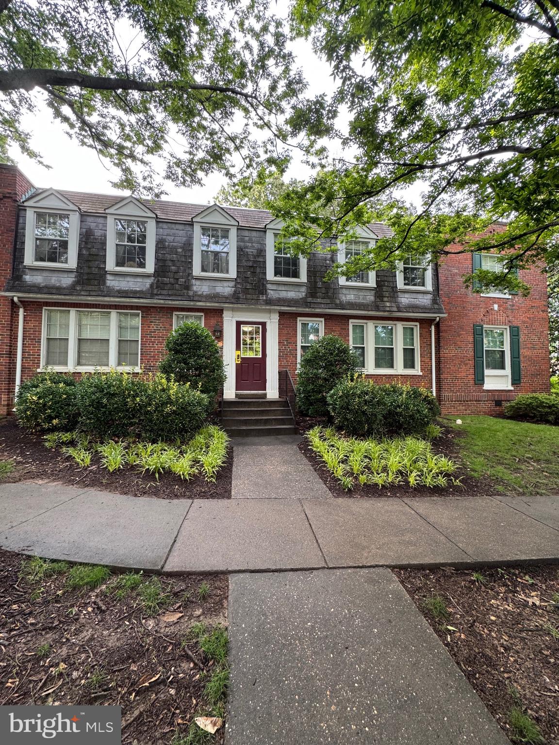 COLONIAL VILLAGE - Residential Lease