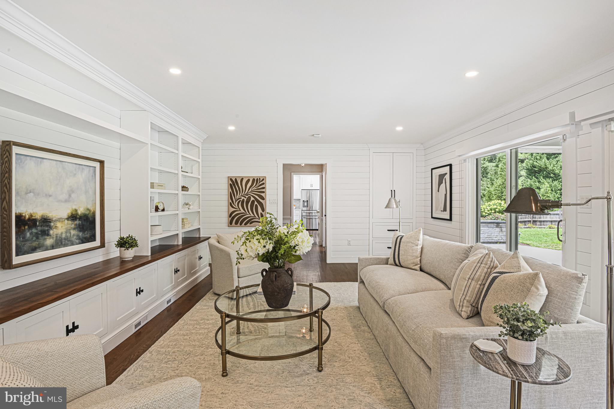 SPRING RIDGE - Residential