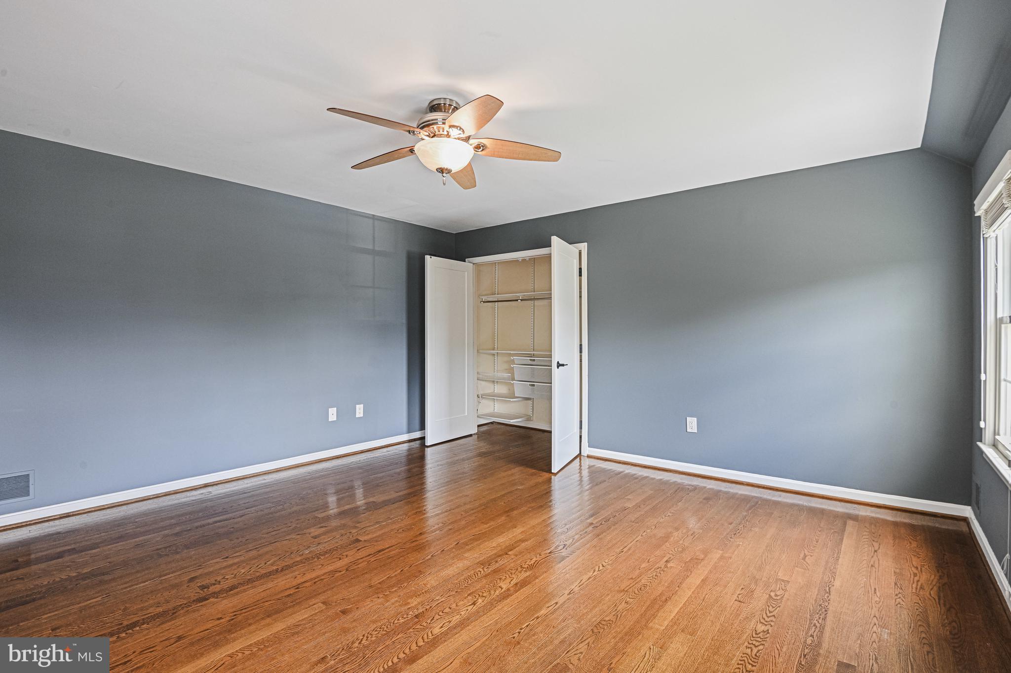 SPRING RIDGE - Residential