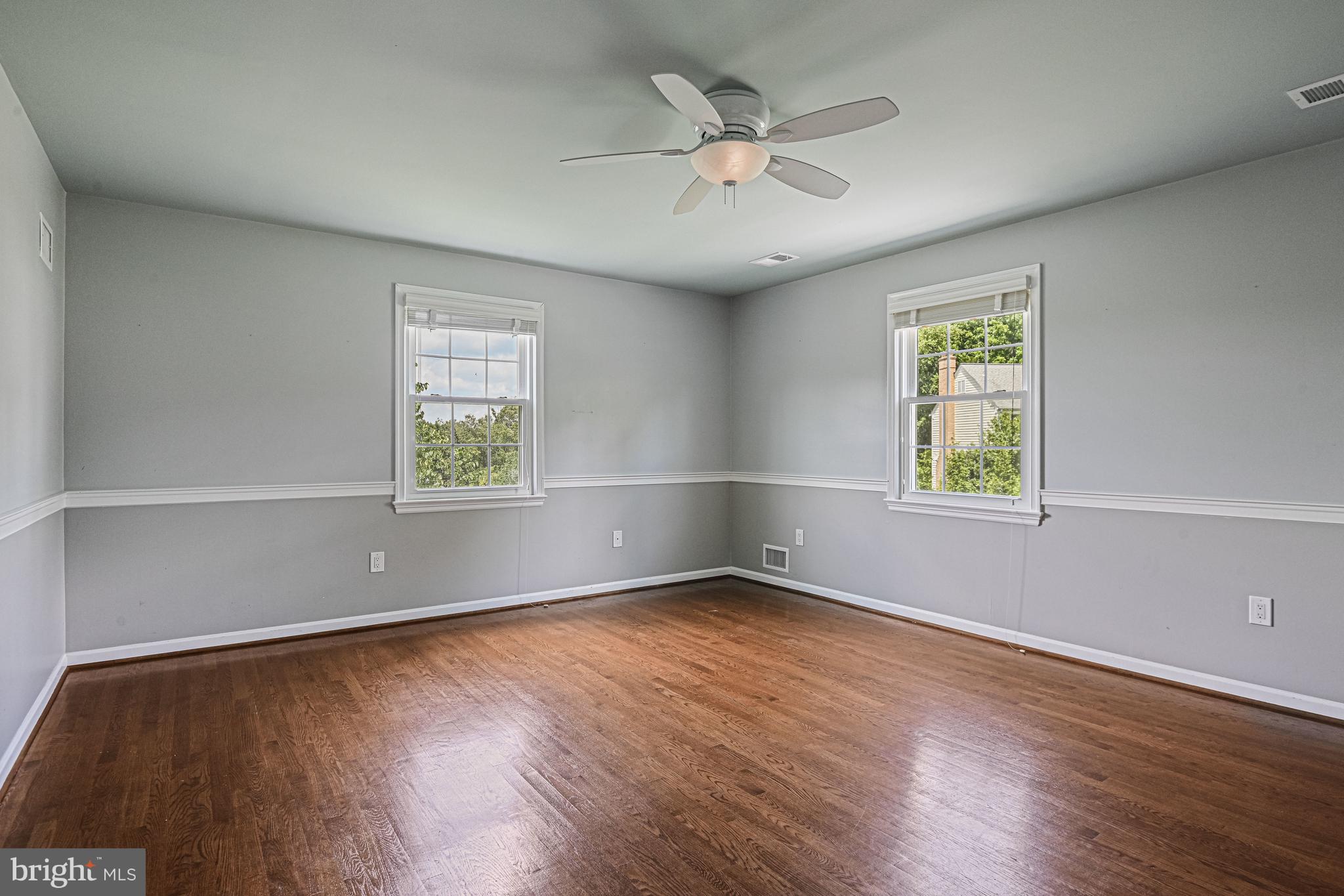 SPRING RIDGE - Residential