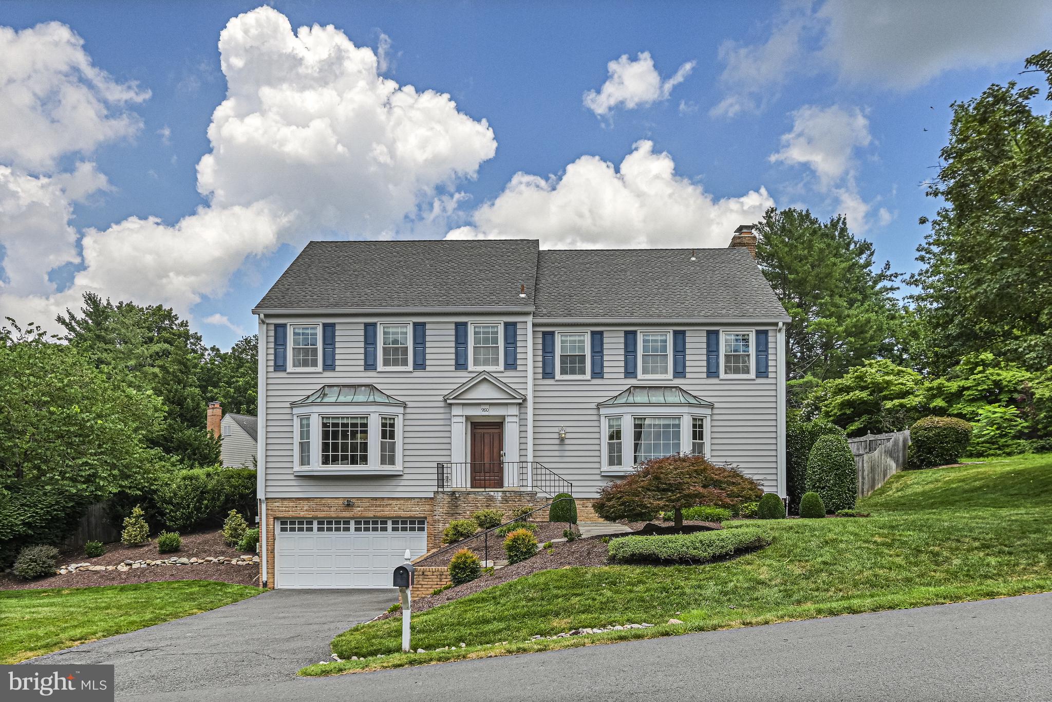 SPRING RIDGE - Residential