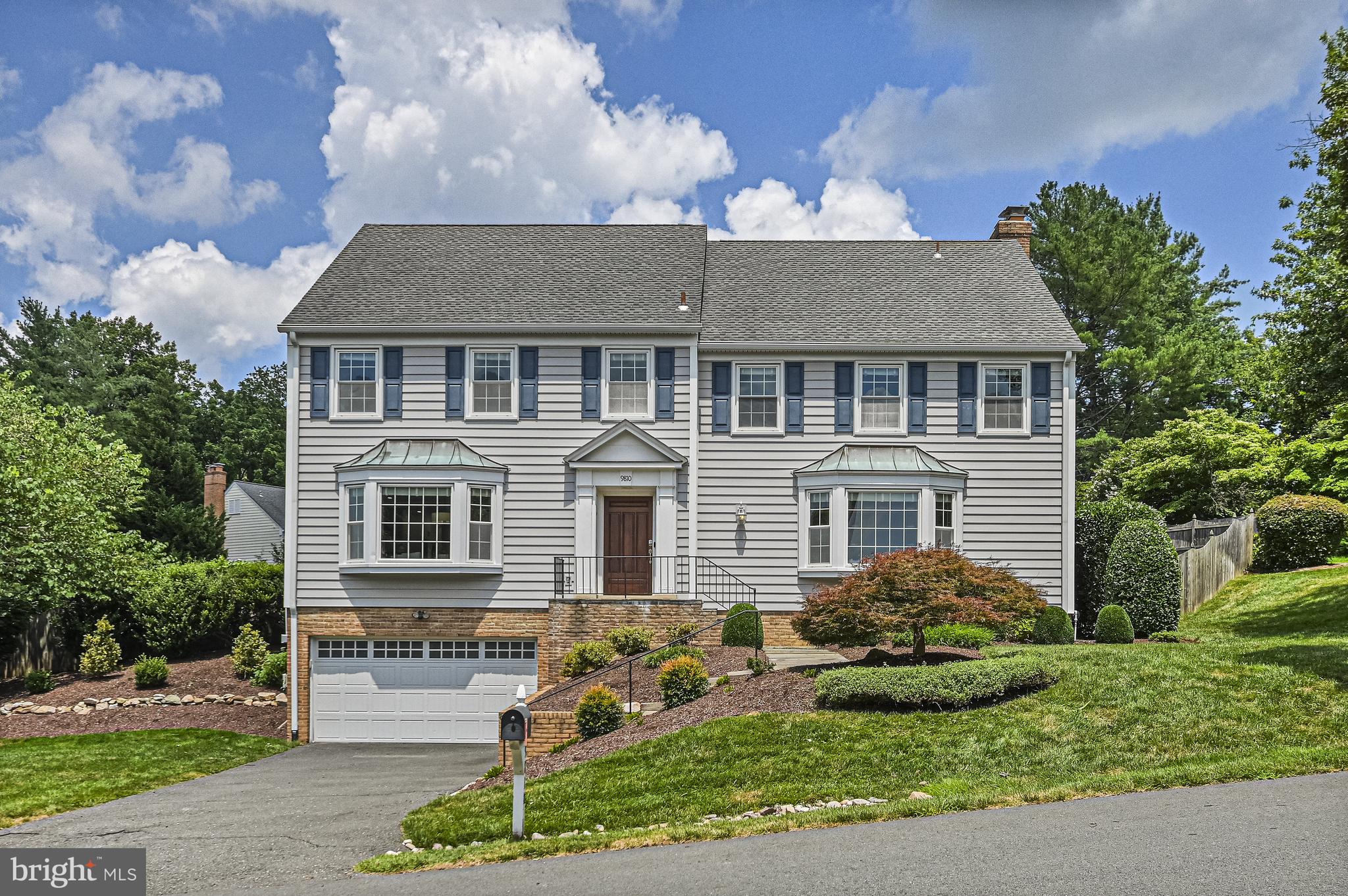 SPRING RIDGE - Residential