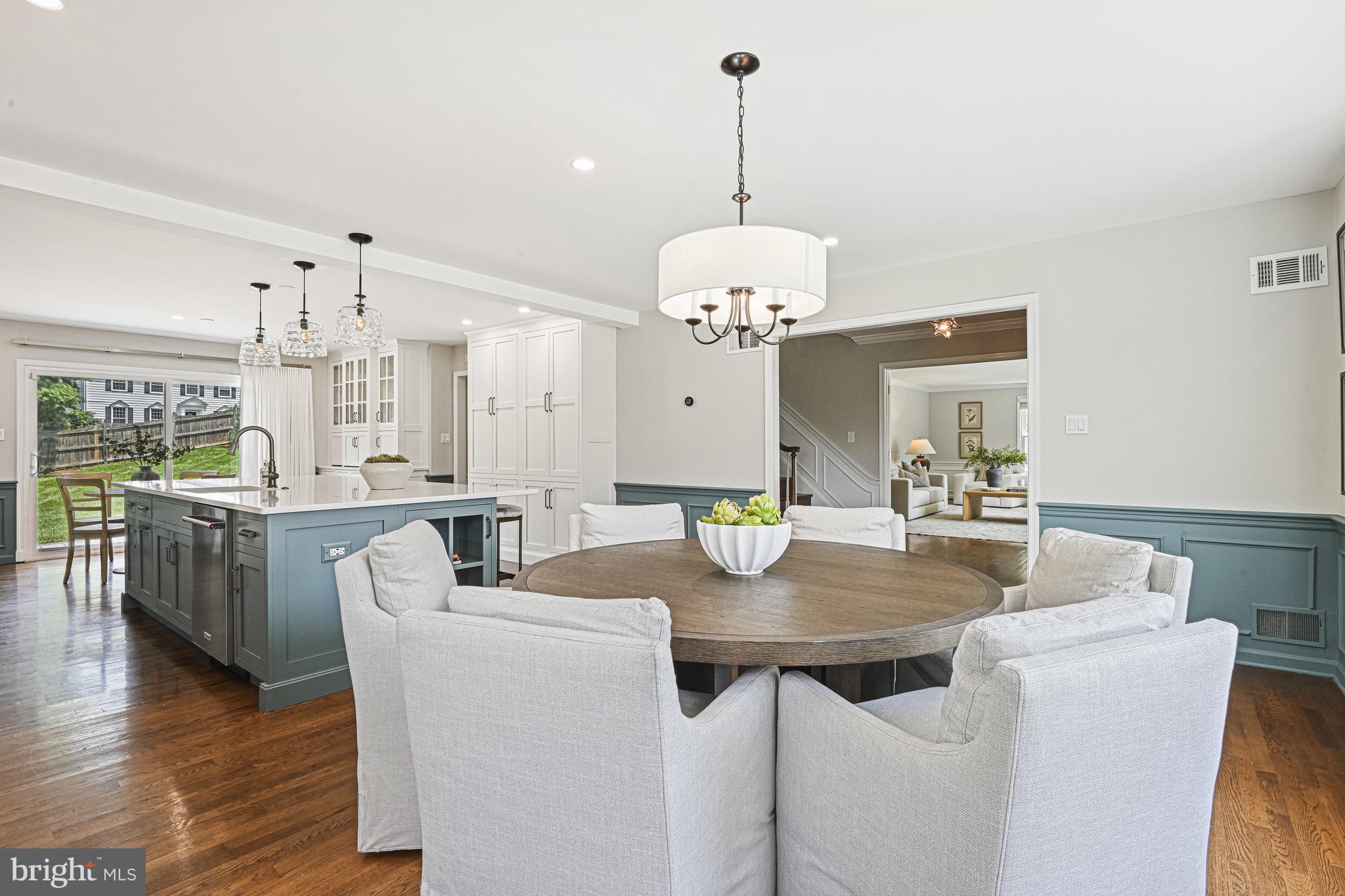 SPRING RIDGE - Residential