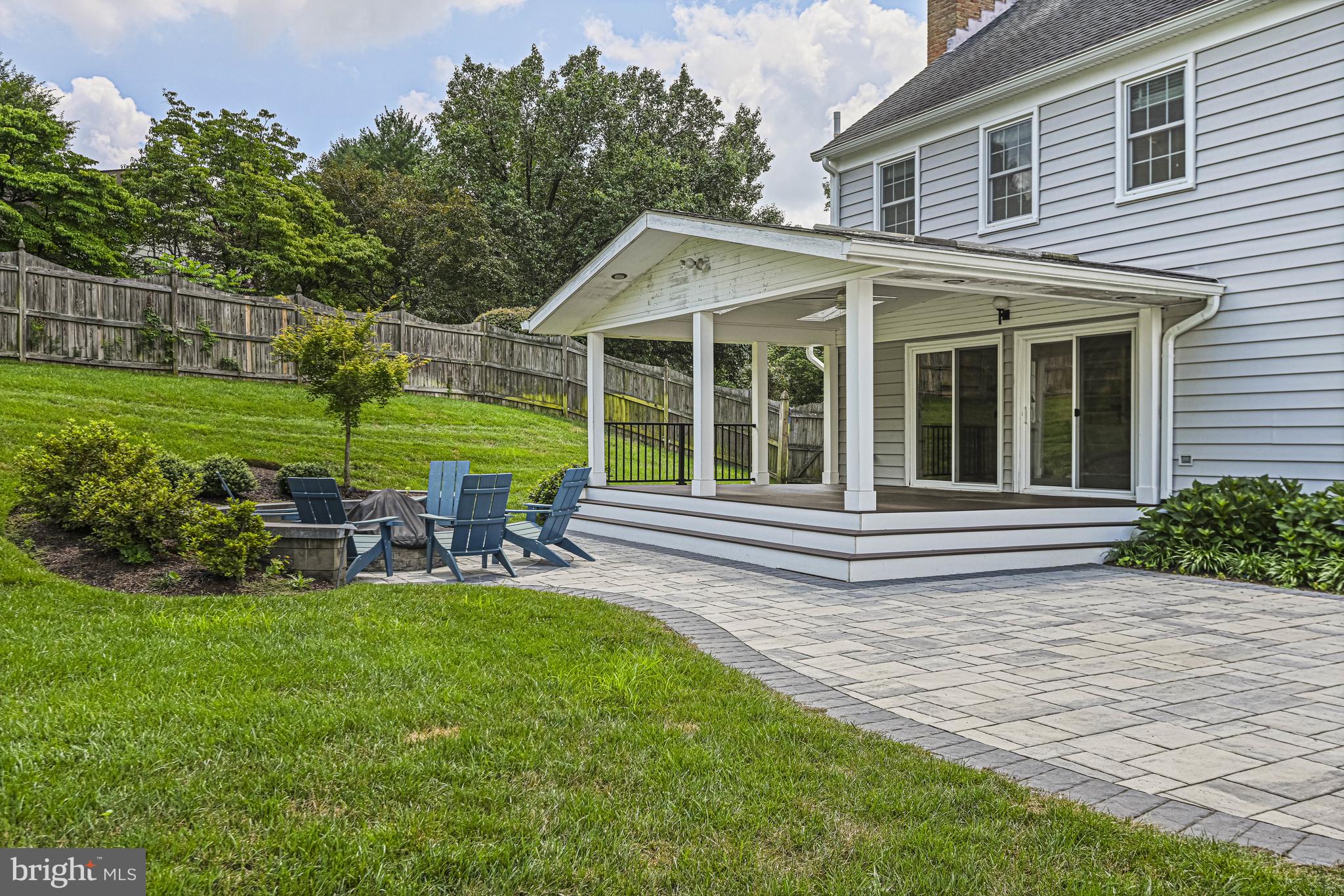 SPRING RIDGE - Residential