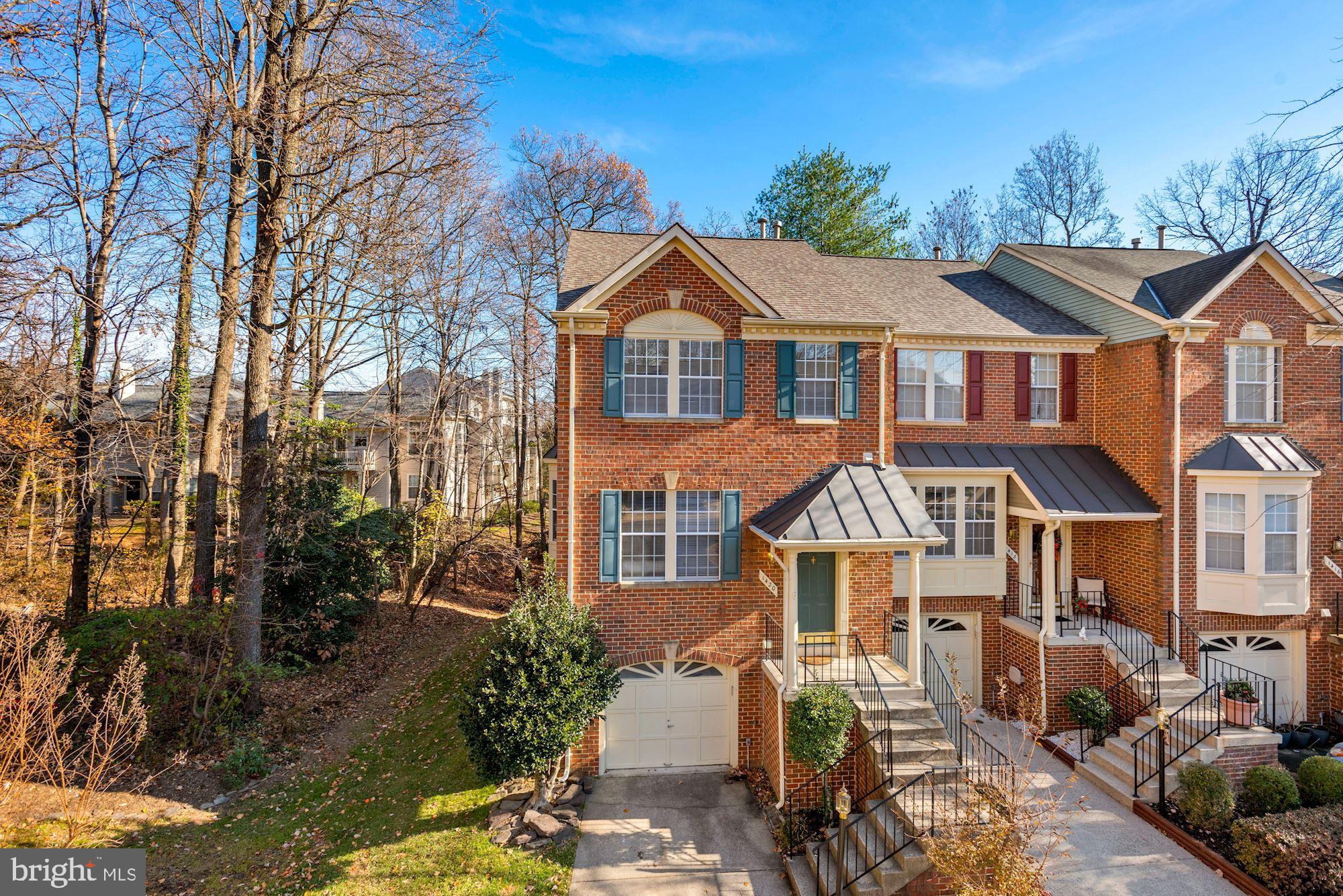 RESTON - Residential Lease