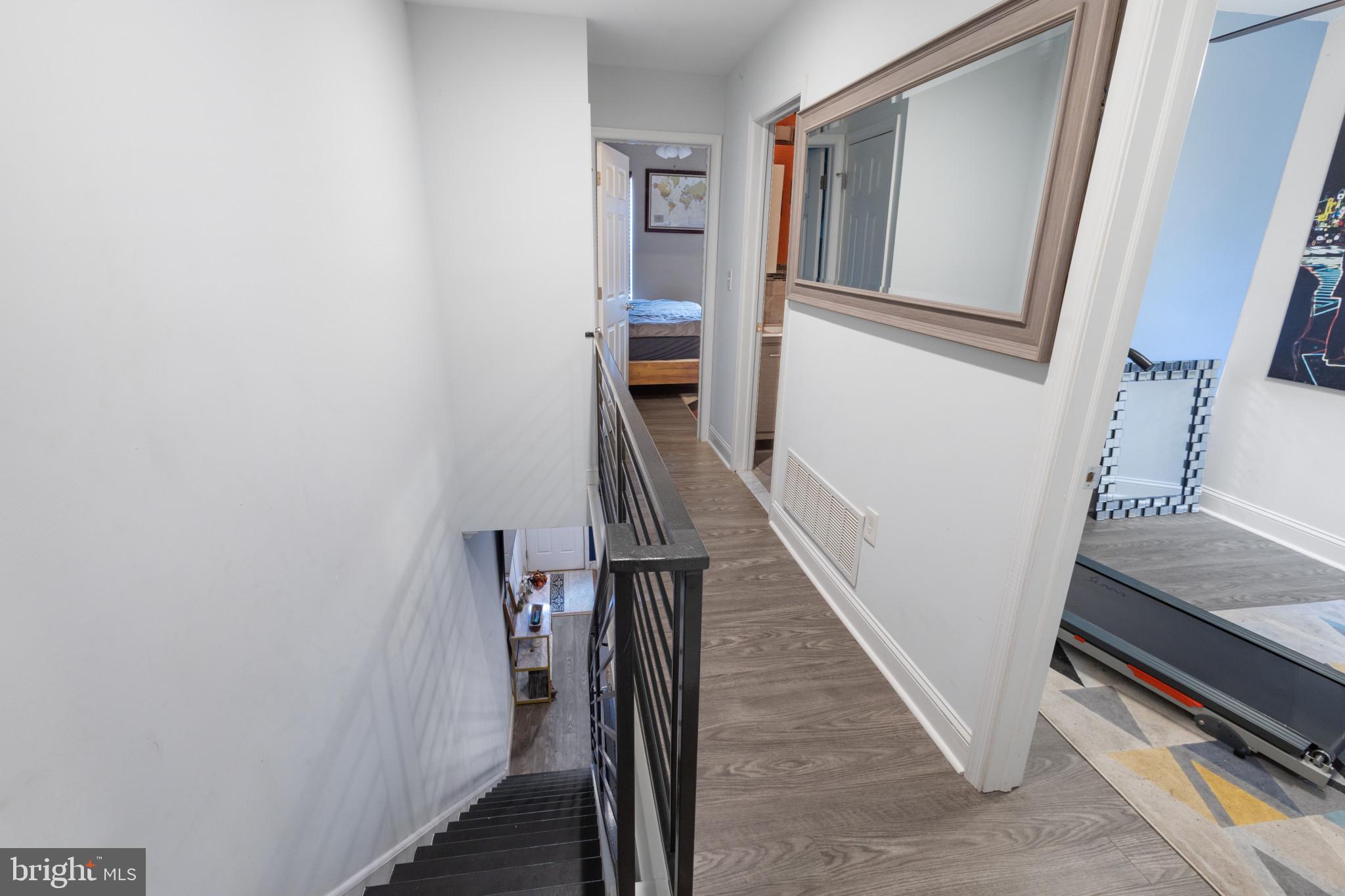 POINT BREEZE - Residential