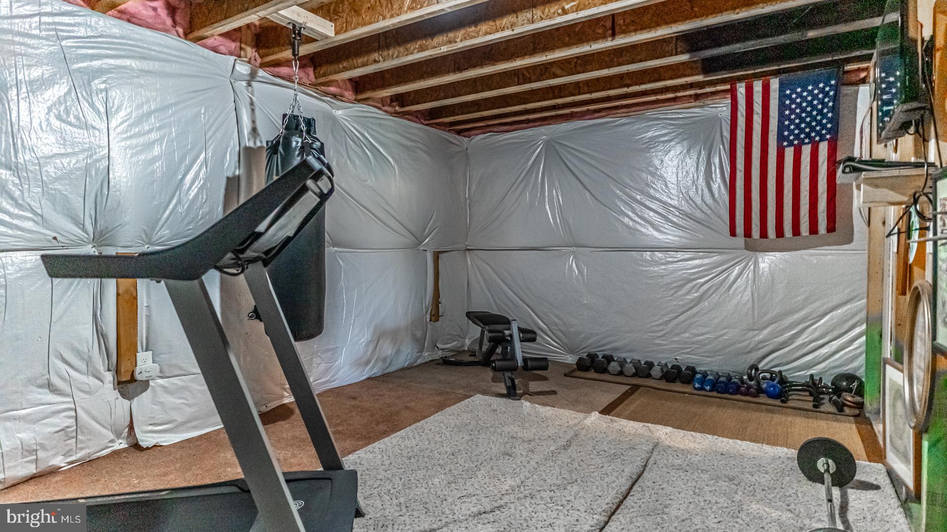 STAFFORD LAKES VILLAGE - Residential