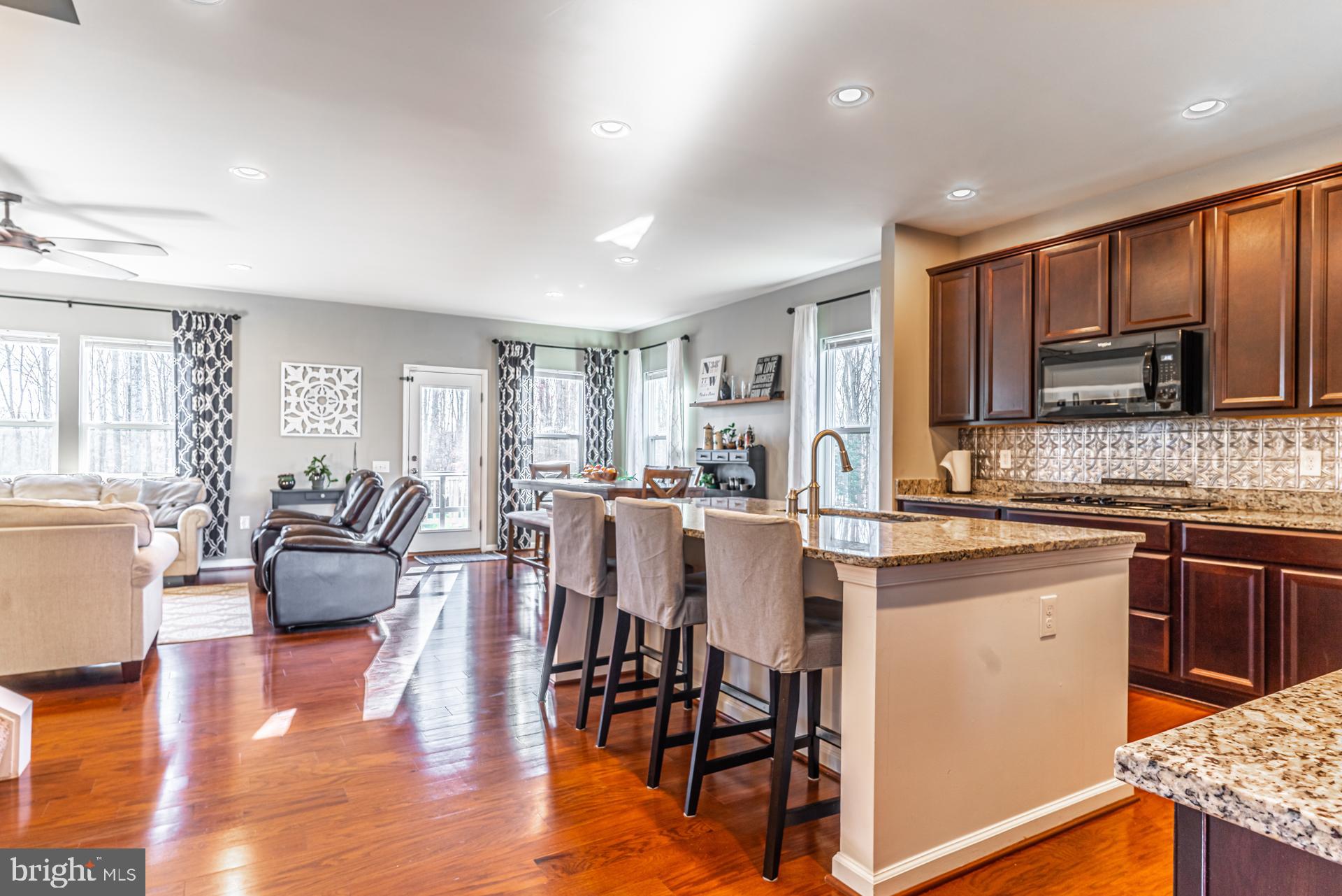 STAFFORD LAKES VILLAGE - Residential