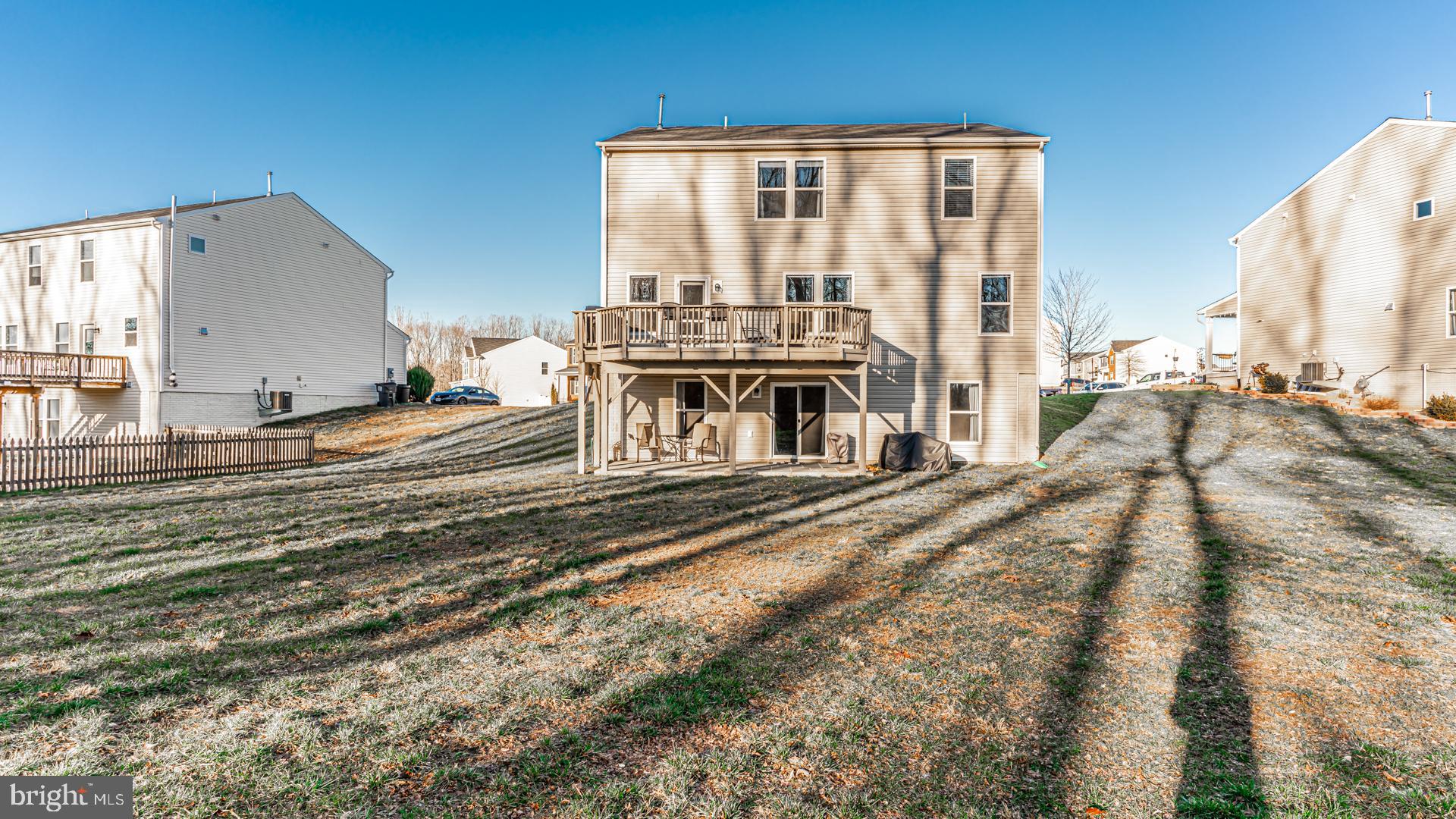 STAFFORD LAKES VILLAGE - Residential