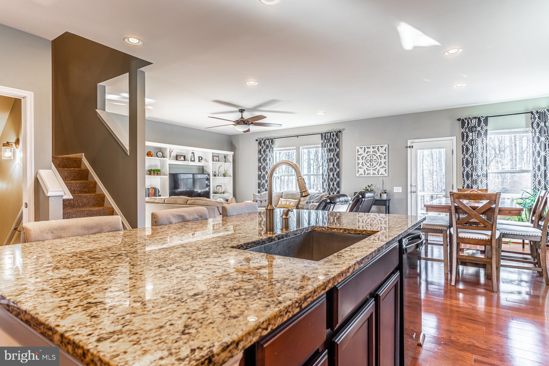 STAFFORD LAKES VILLAGE - Residential