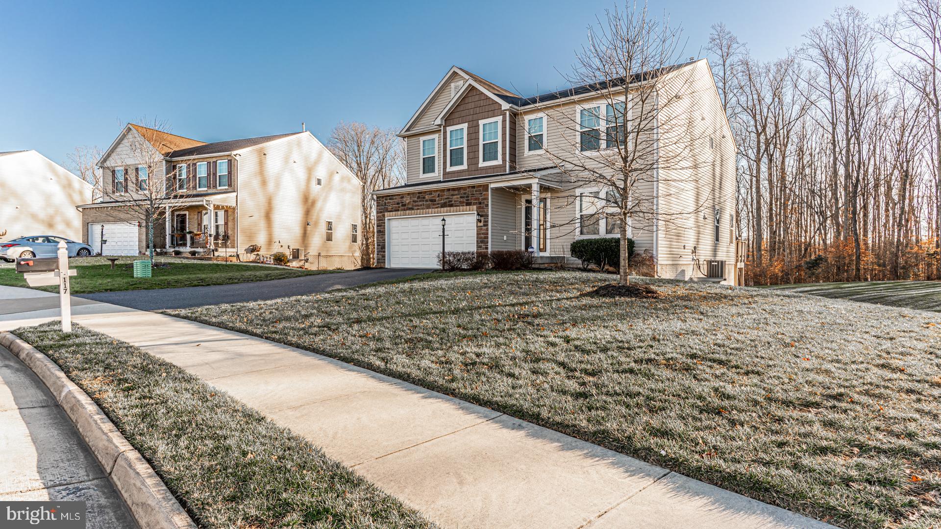 STAFFORD LAKES VILLAGE - Residential