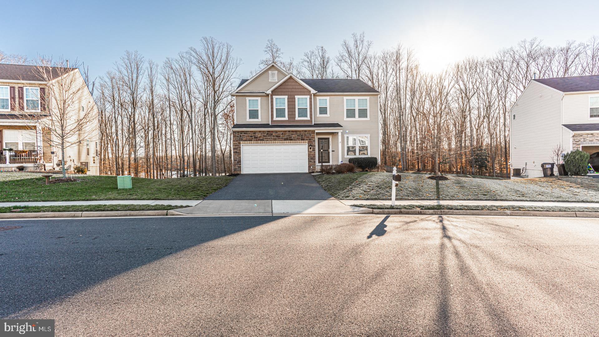 STAFFORD LAKES VILLAGE - Residential