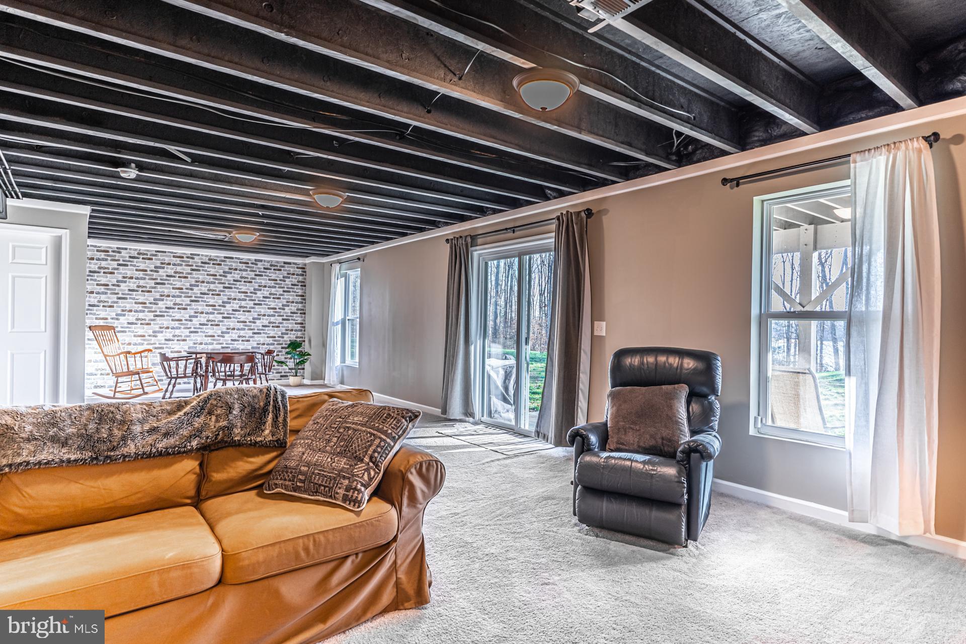 STAFFORD LAKES VILLAGE - Residential