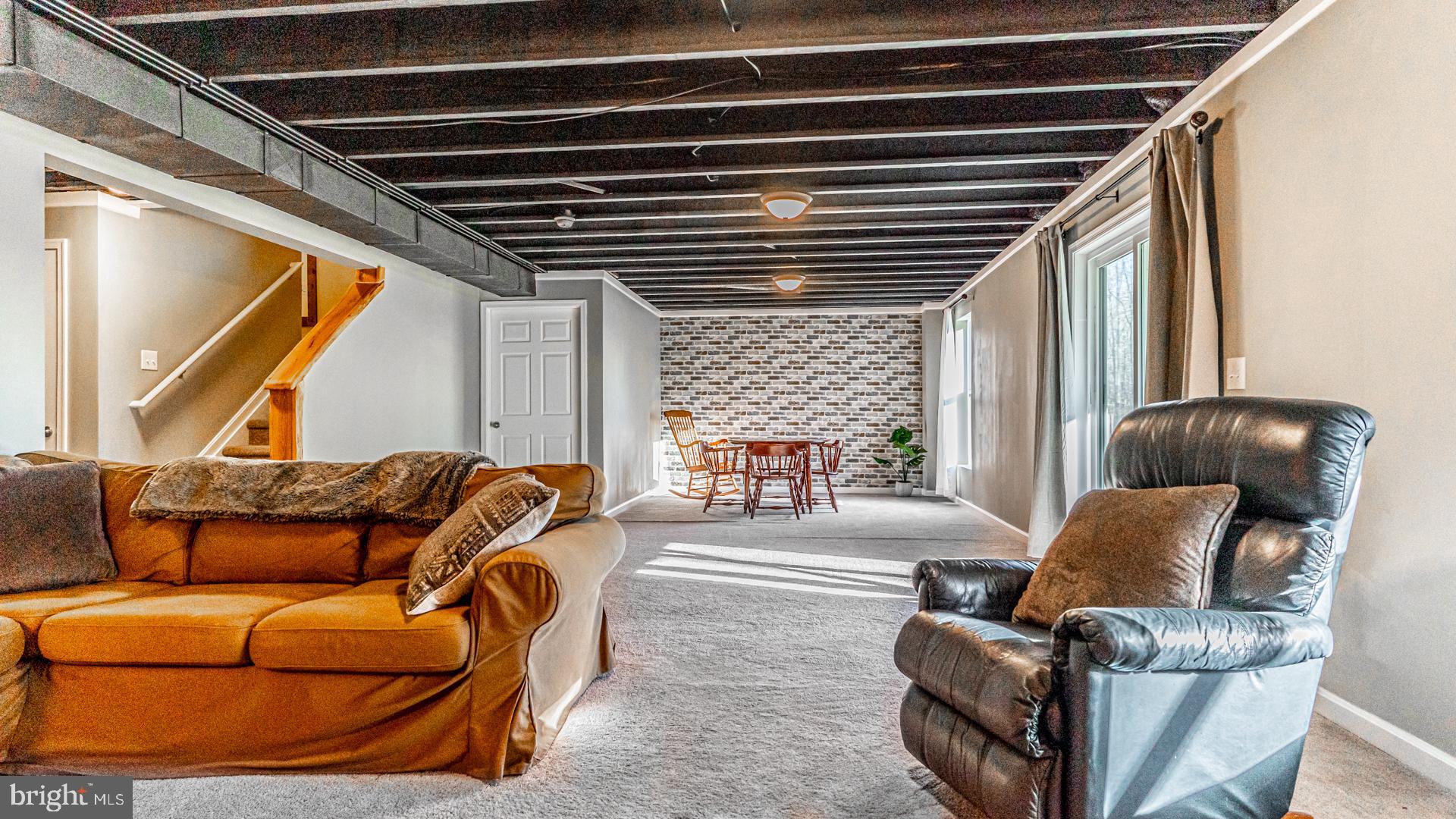 STAFFORD LAKES VILLAGE - Residential