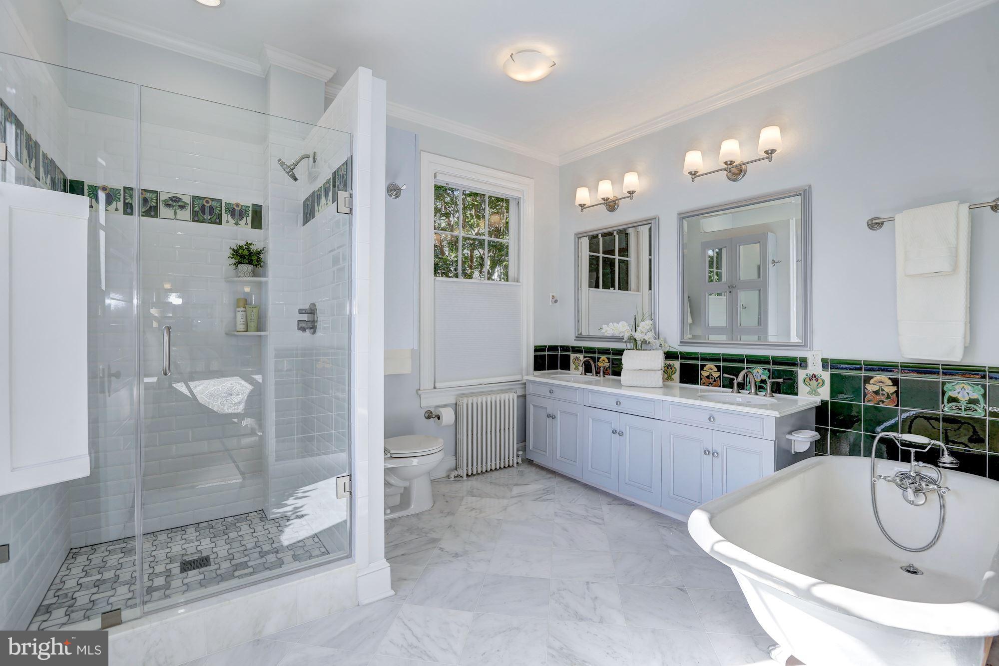 CHEVY CHASE - Residential