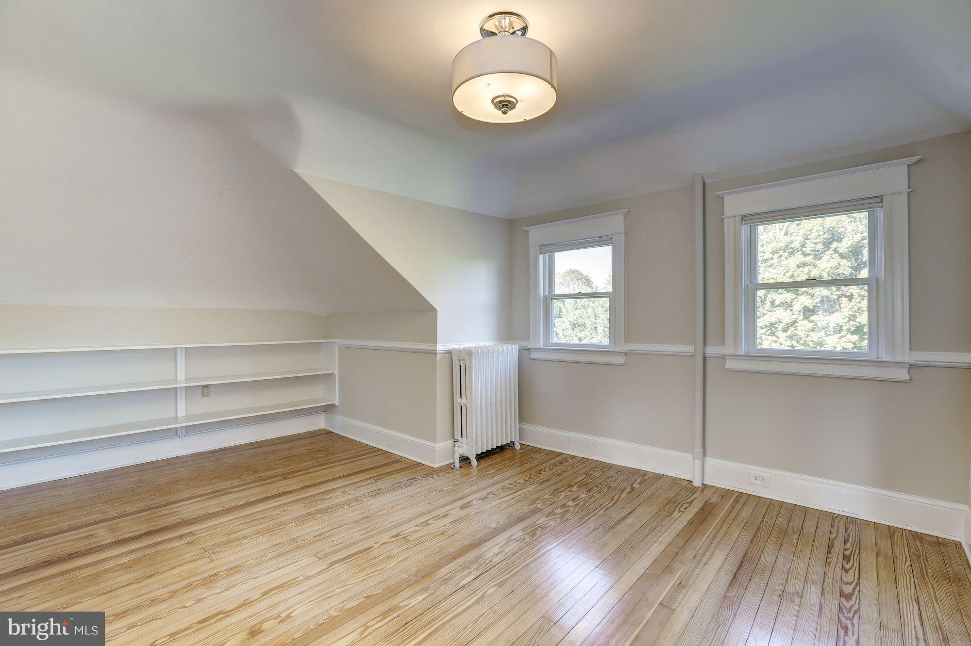 CHEVY CHASE - Residential