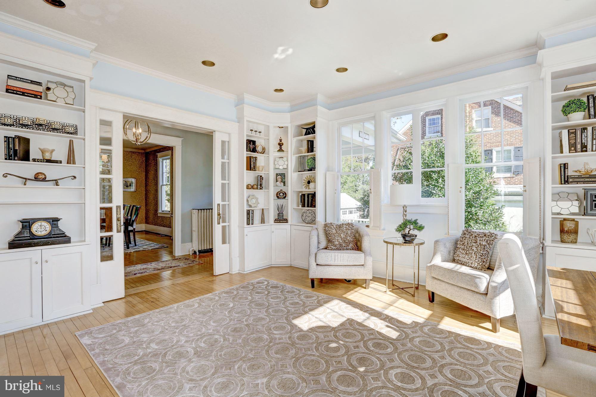 CHEVY CHASE - Residential