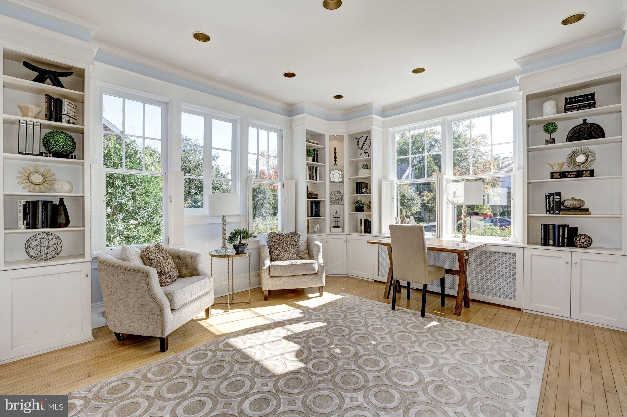 CHEVY CHASE - Residential