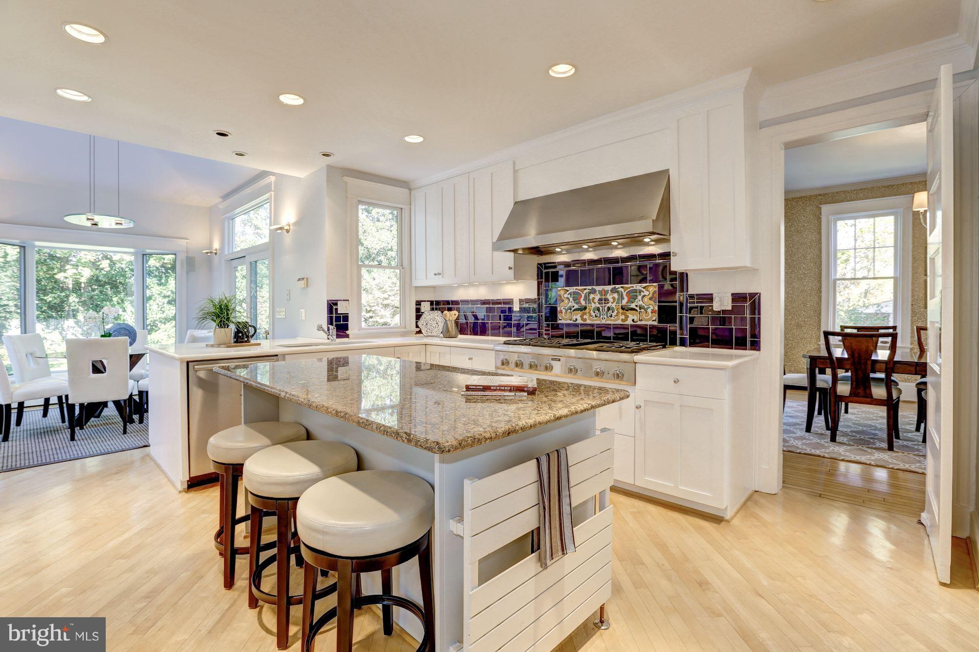 CHEVY CHASE - Residential