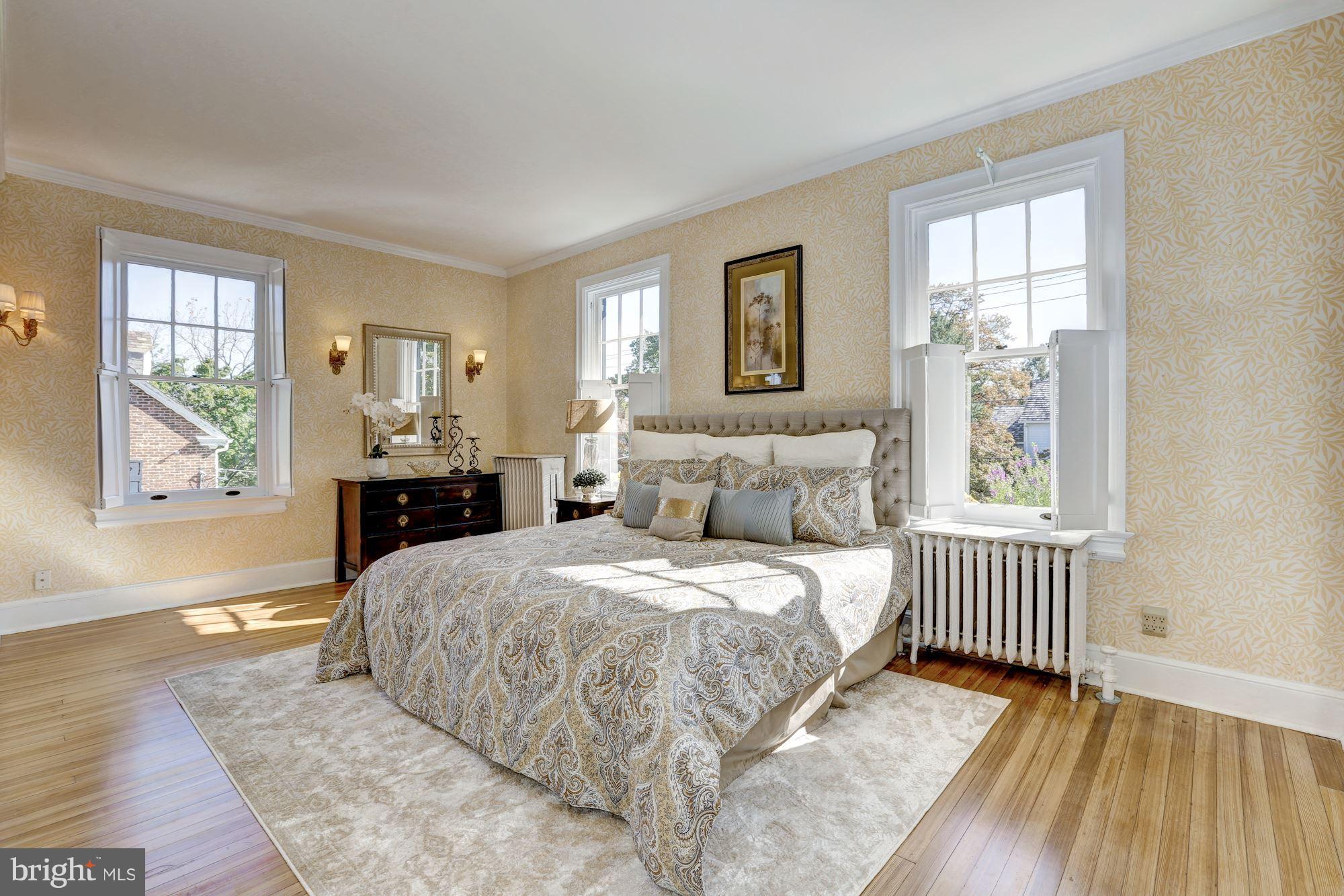 CHEVY CHASE - Residential