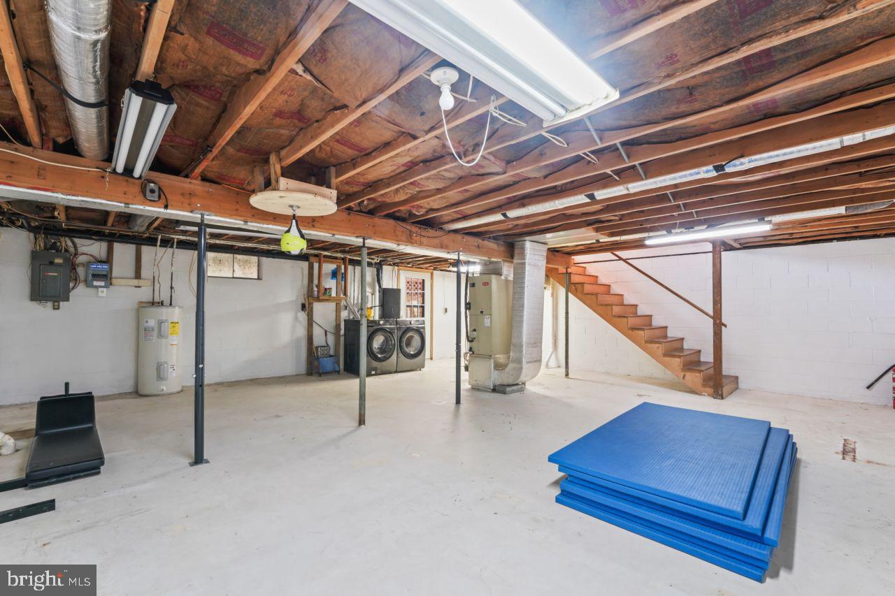 TUSCAWILLA HILLS - Residential