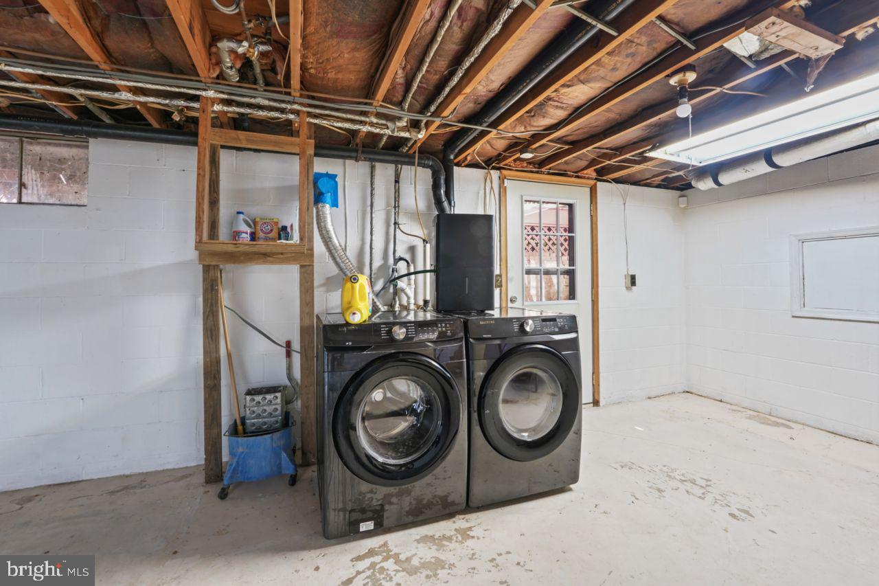 TUSCAWILLA HILLS - Residential