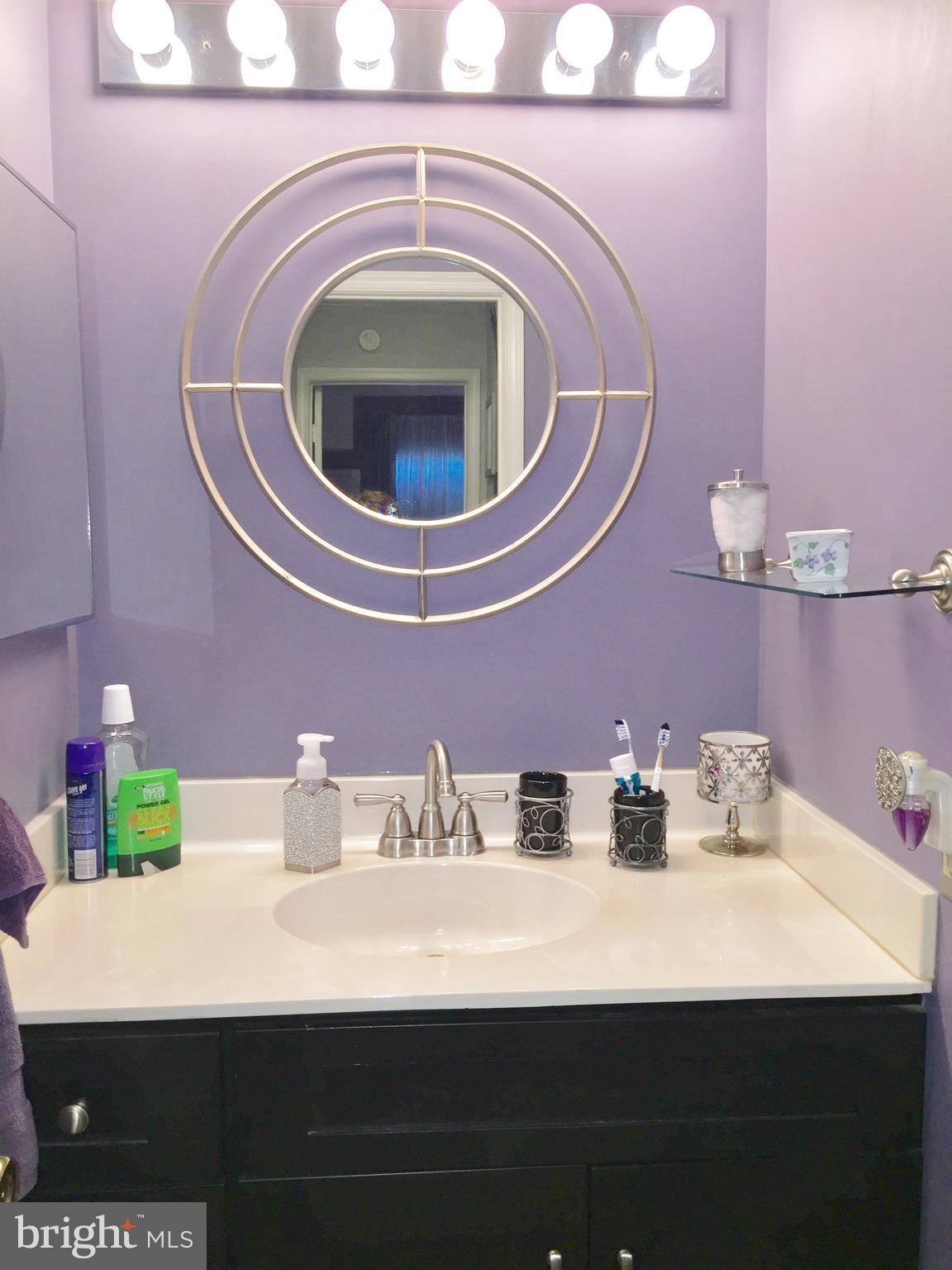 VICTORIA CROSSINGS AT MANCHESTER LAKES - Residential