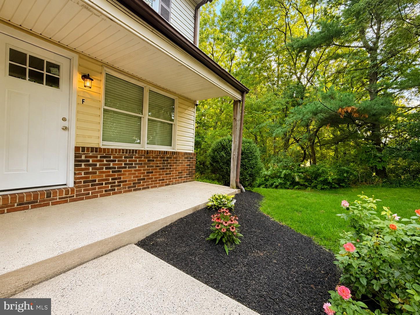26 BOWLING GREEN AVENUE UNIT 6 (F)