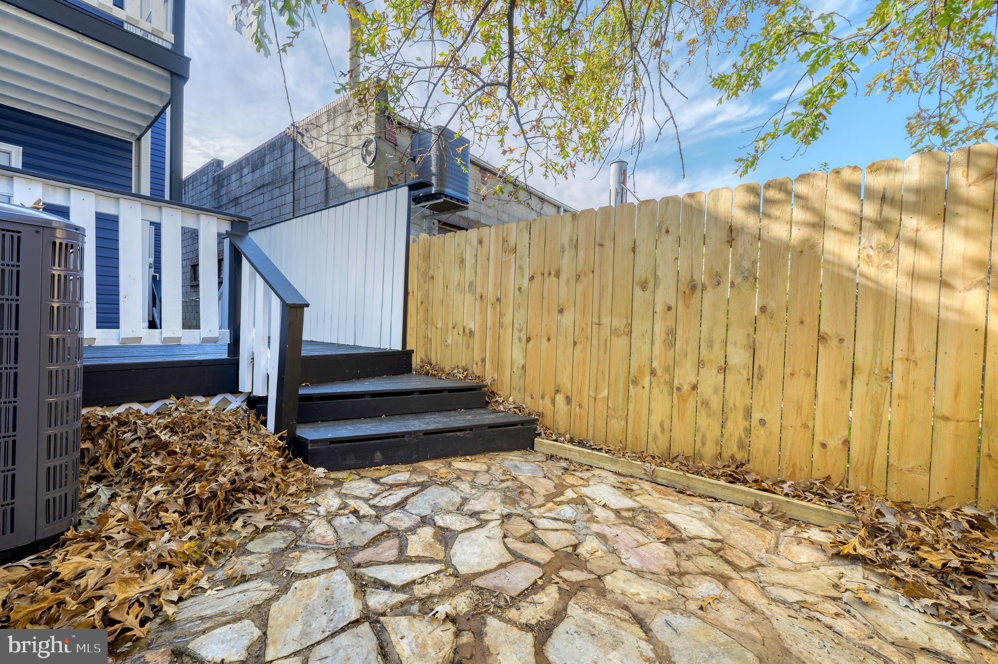 BROOKLYN - Residential