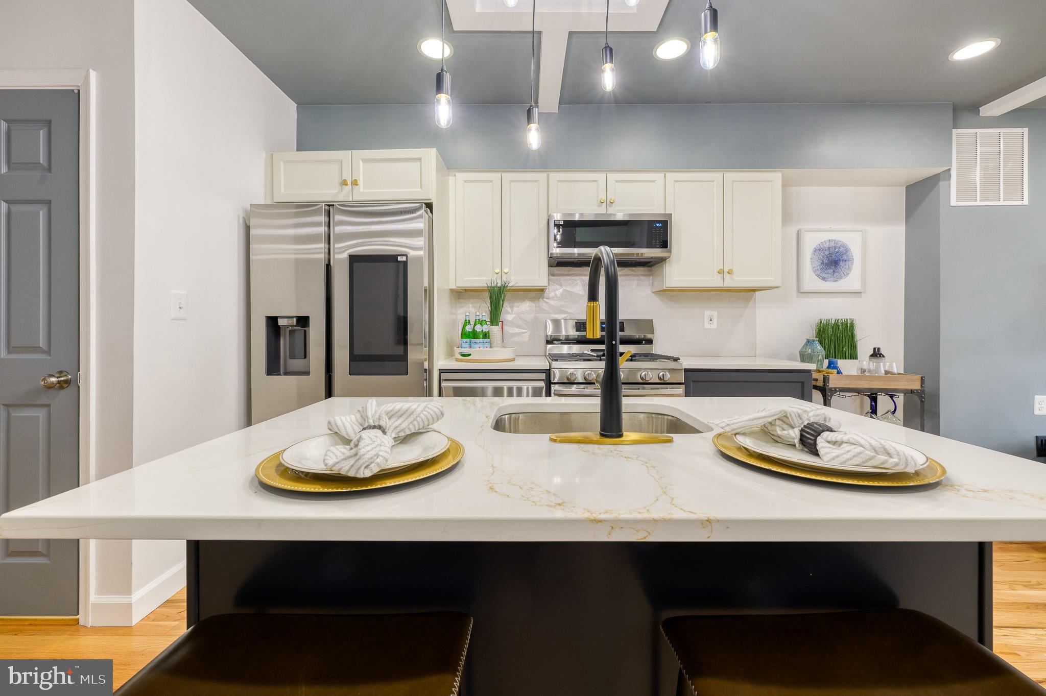 BROOKLYN - Residential