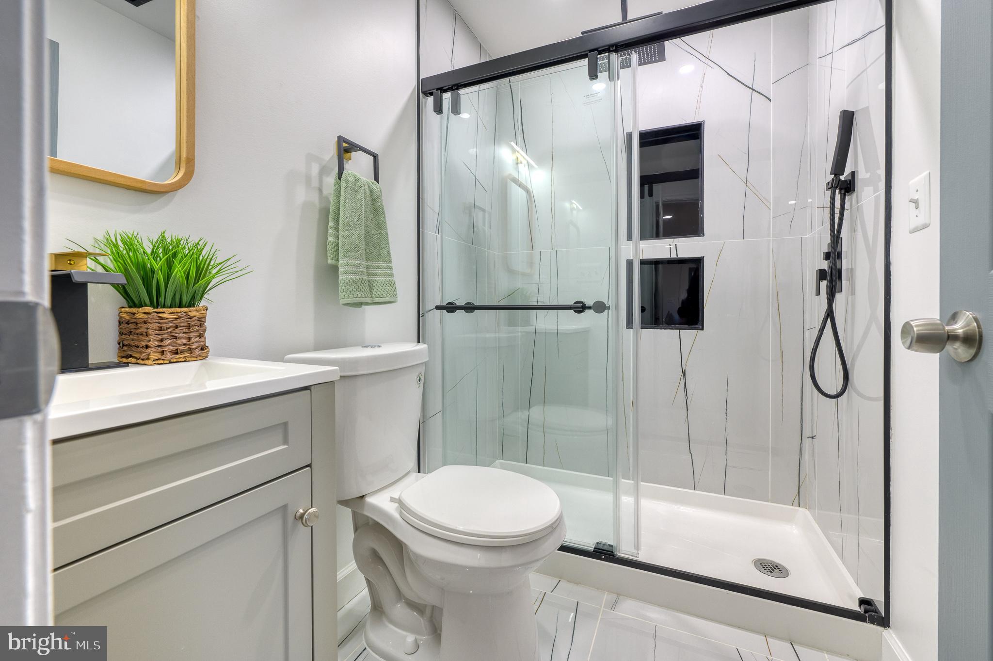 BROOKLYN - Residential