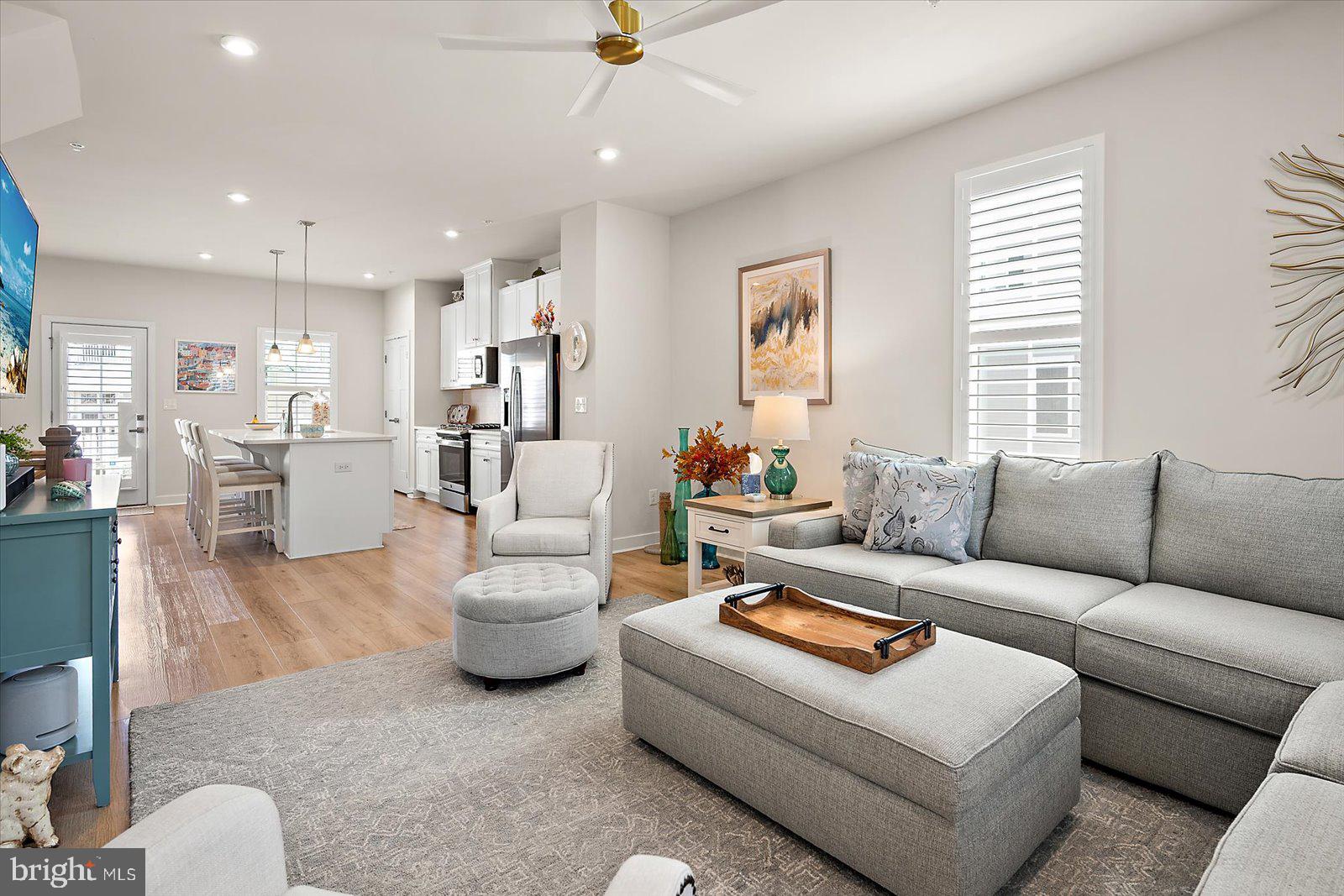 BAYSIDE - Residential