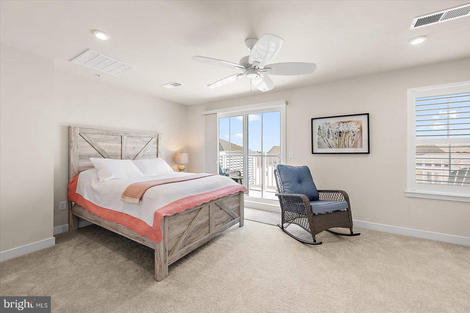 BAYSIDE - Residential