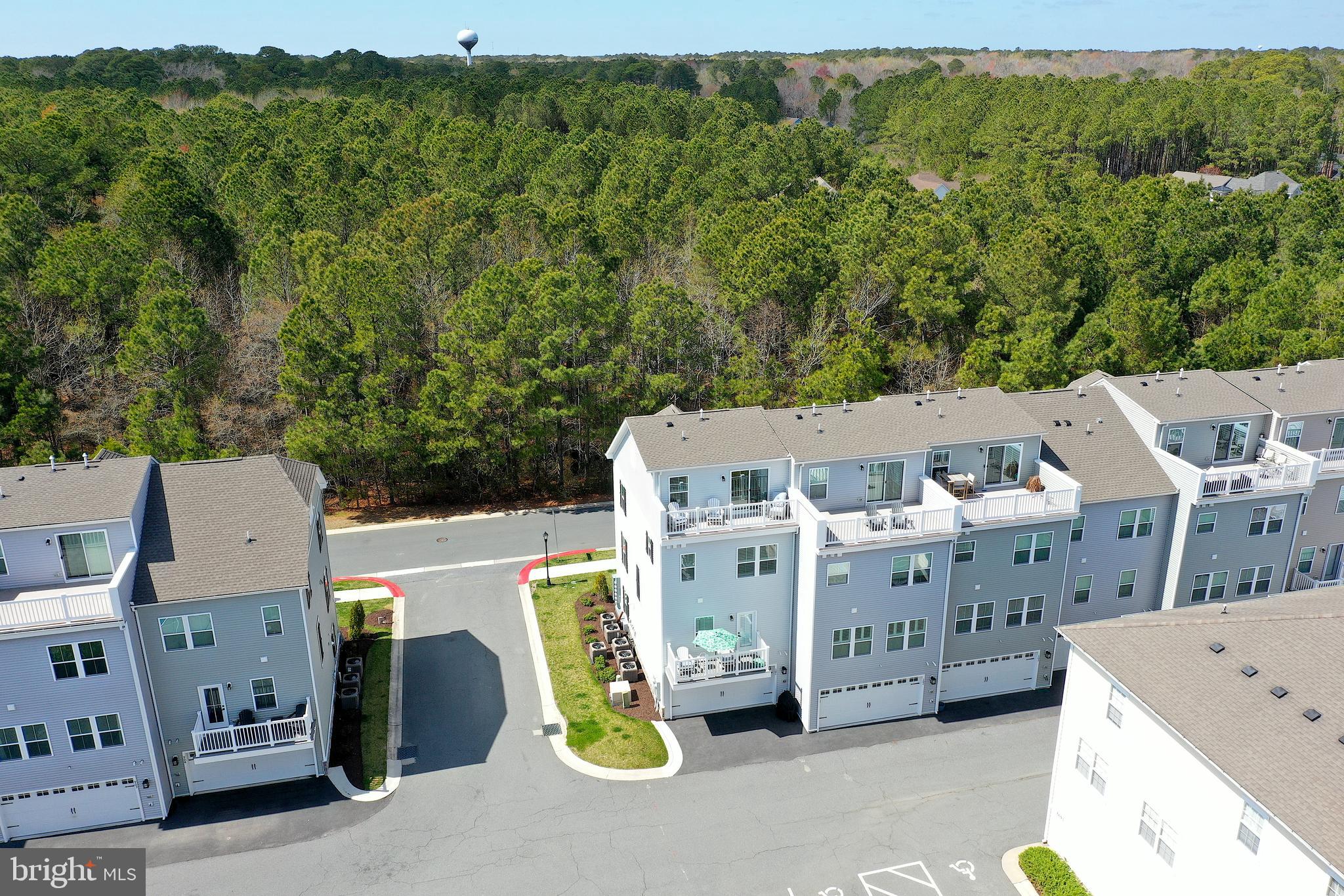 BAYSIDE - Residential